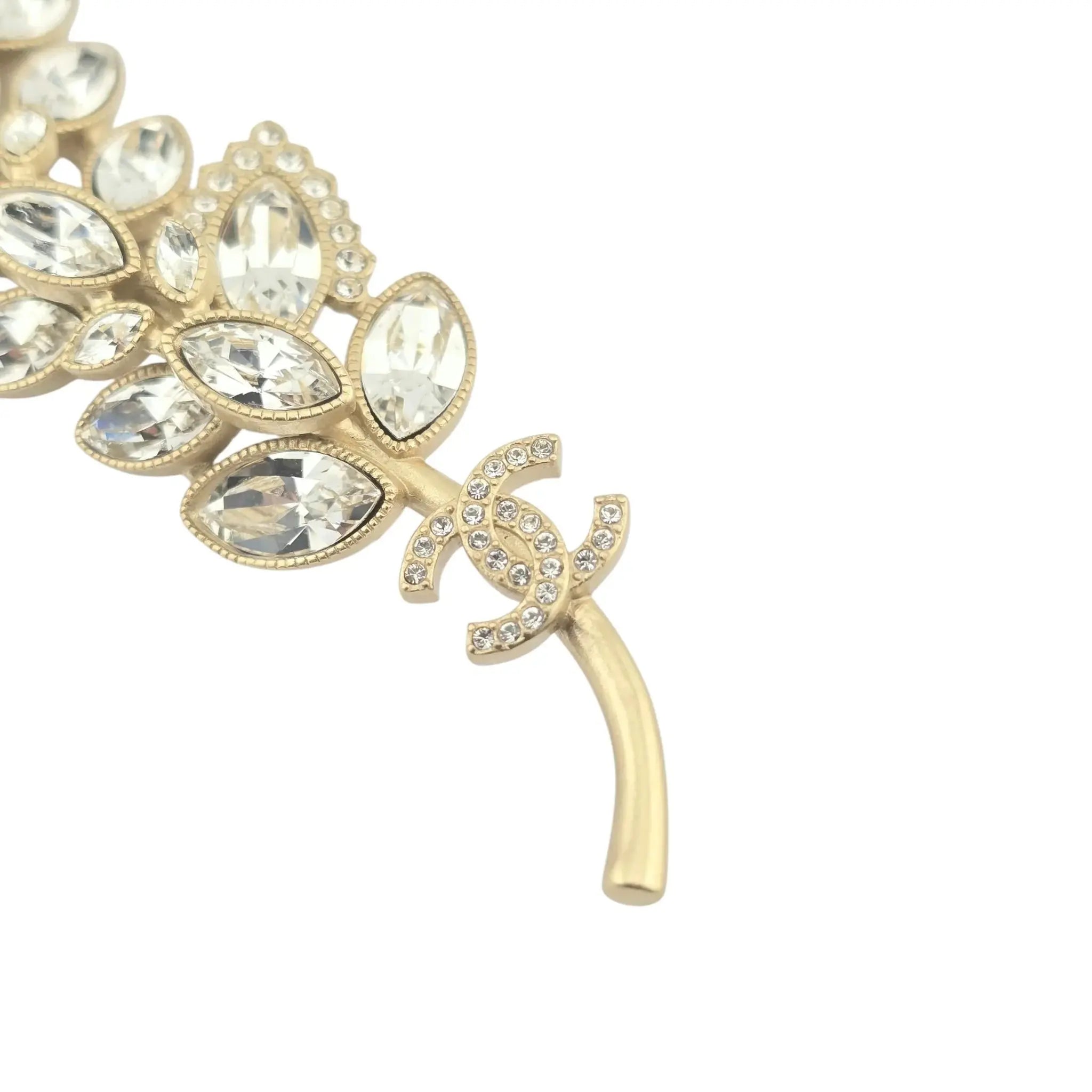 Chanel CC Gold Crystal Leaf Brooch 2024 CHANEL