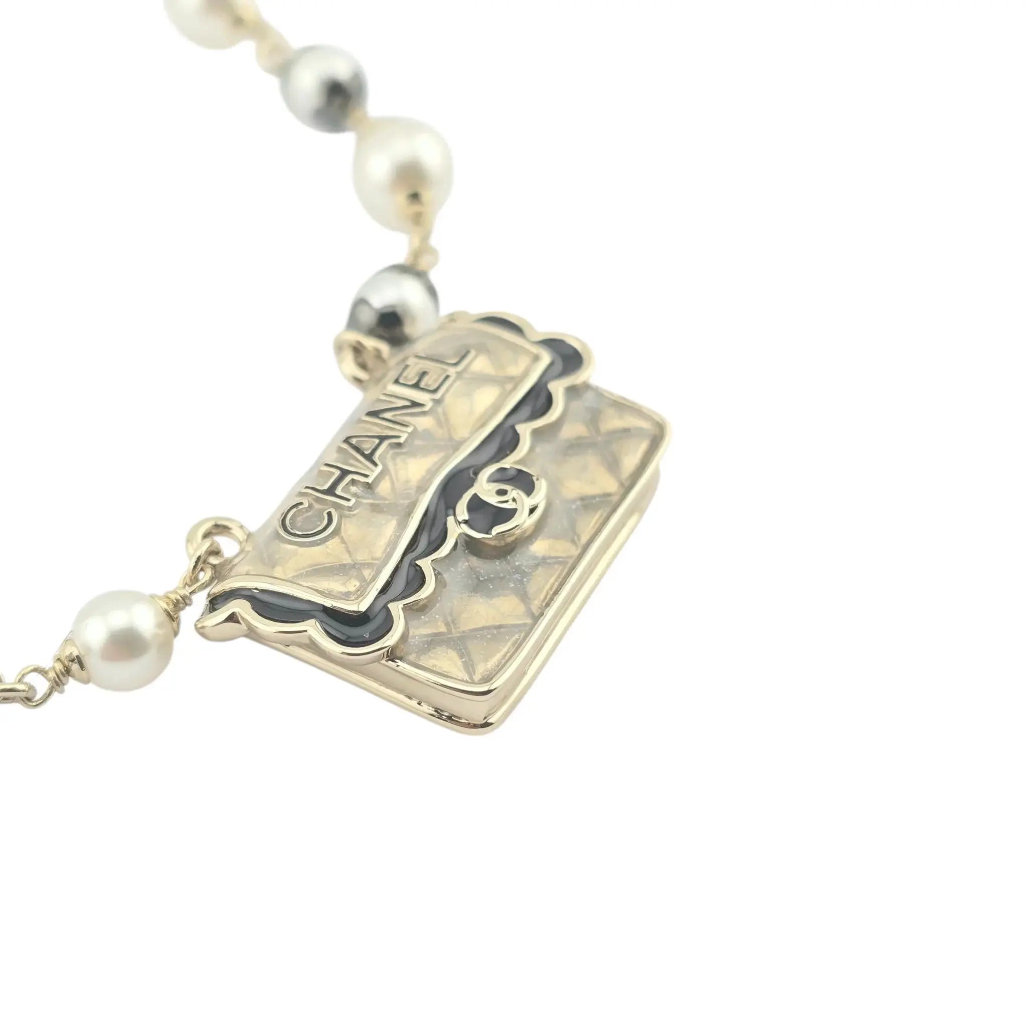 Chanel CC Logo Matelasse Bag Necklace 2024 CHANEL