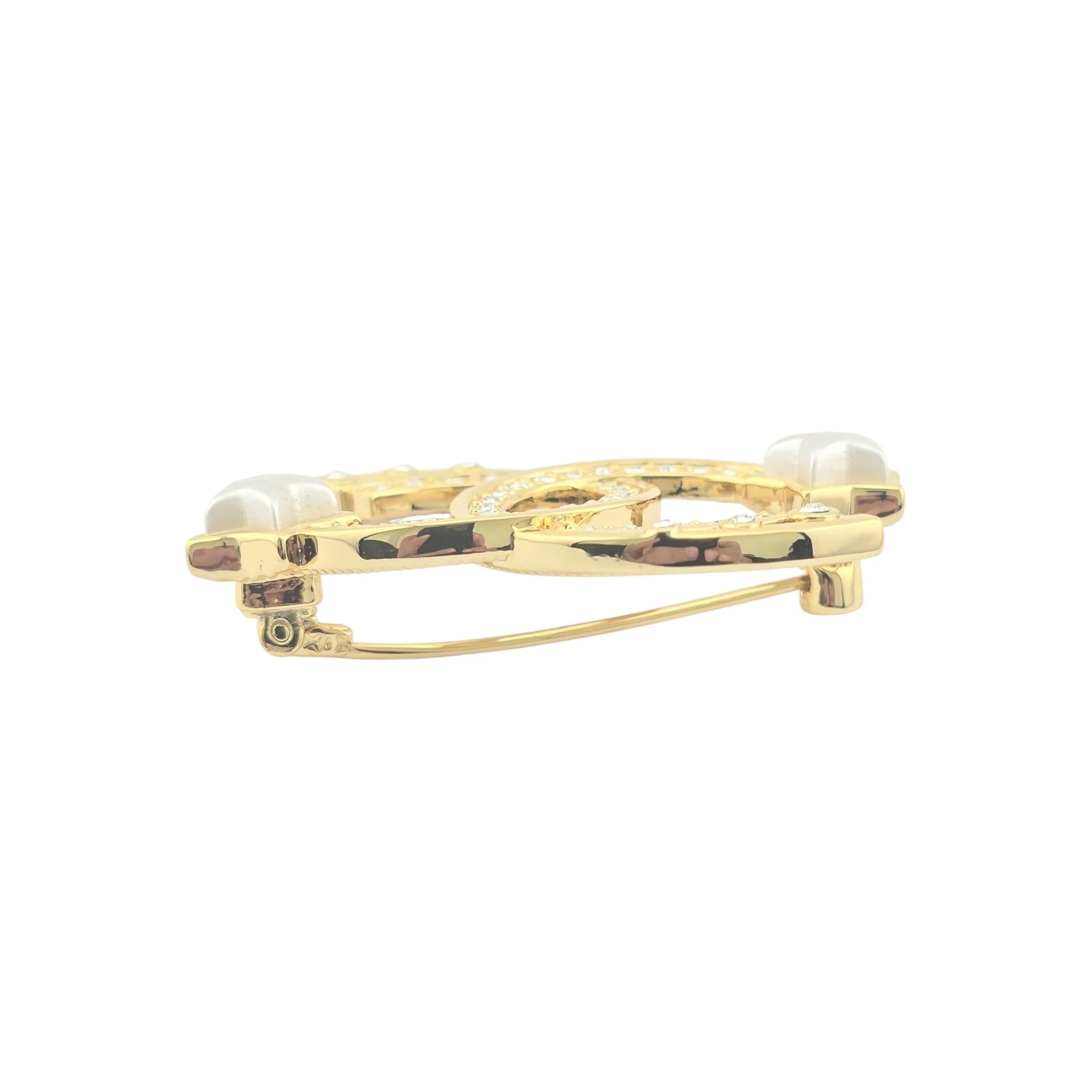 Chanel CC Crystal Pearl CC Star Brooch 2024 BIJOUX HEAVEN
