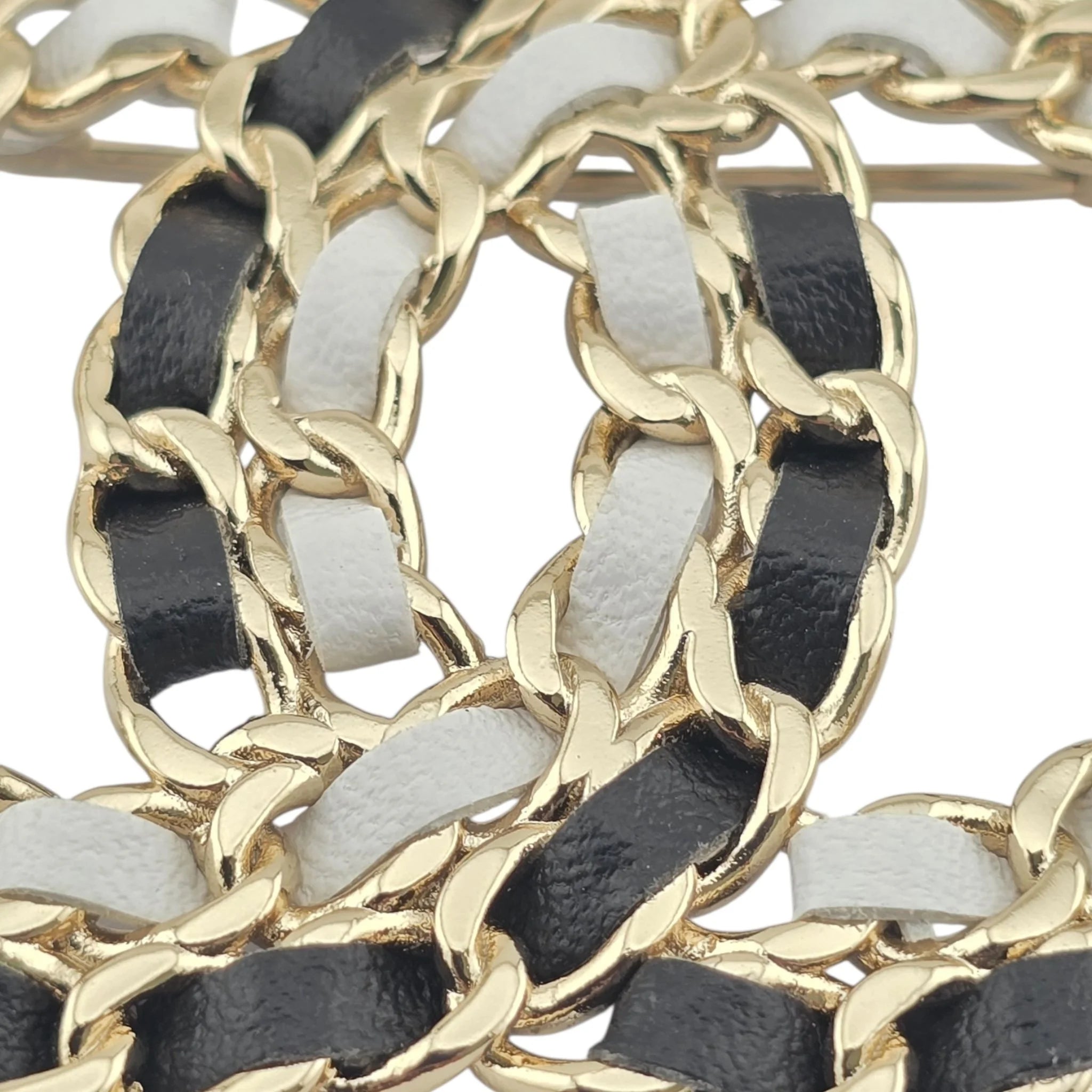 Chanel CC Lambskin Chain Brooch Black White Gold 2022 CHANEL