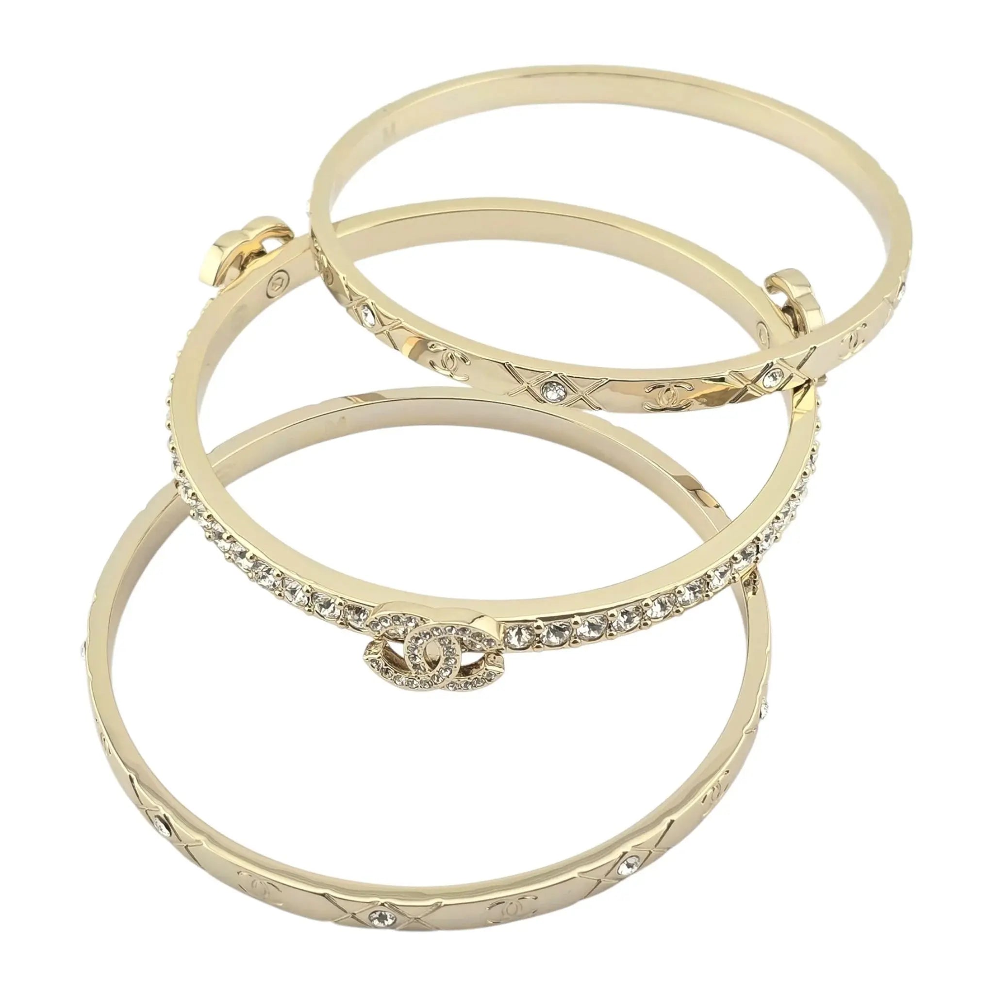 Chanel CC Cuff Bangle Gold Set M 2025 CHANEL