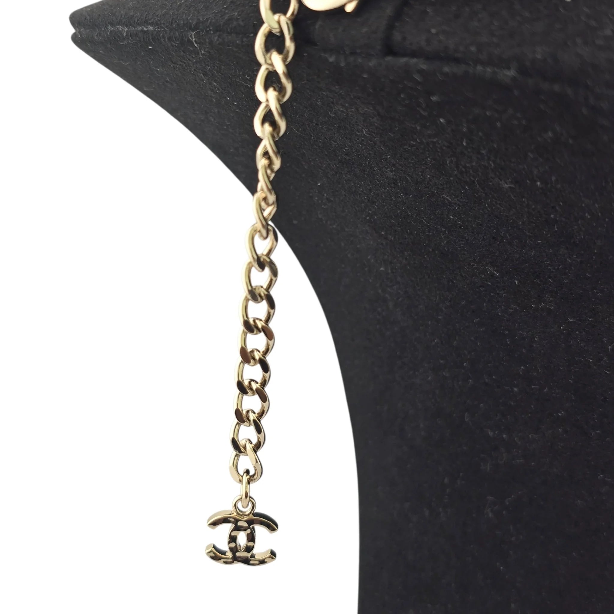 Chanel Yellow Gold Comb Necklace 22-23FW CHANEL