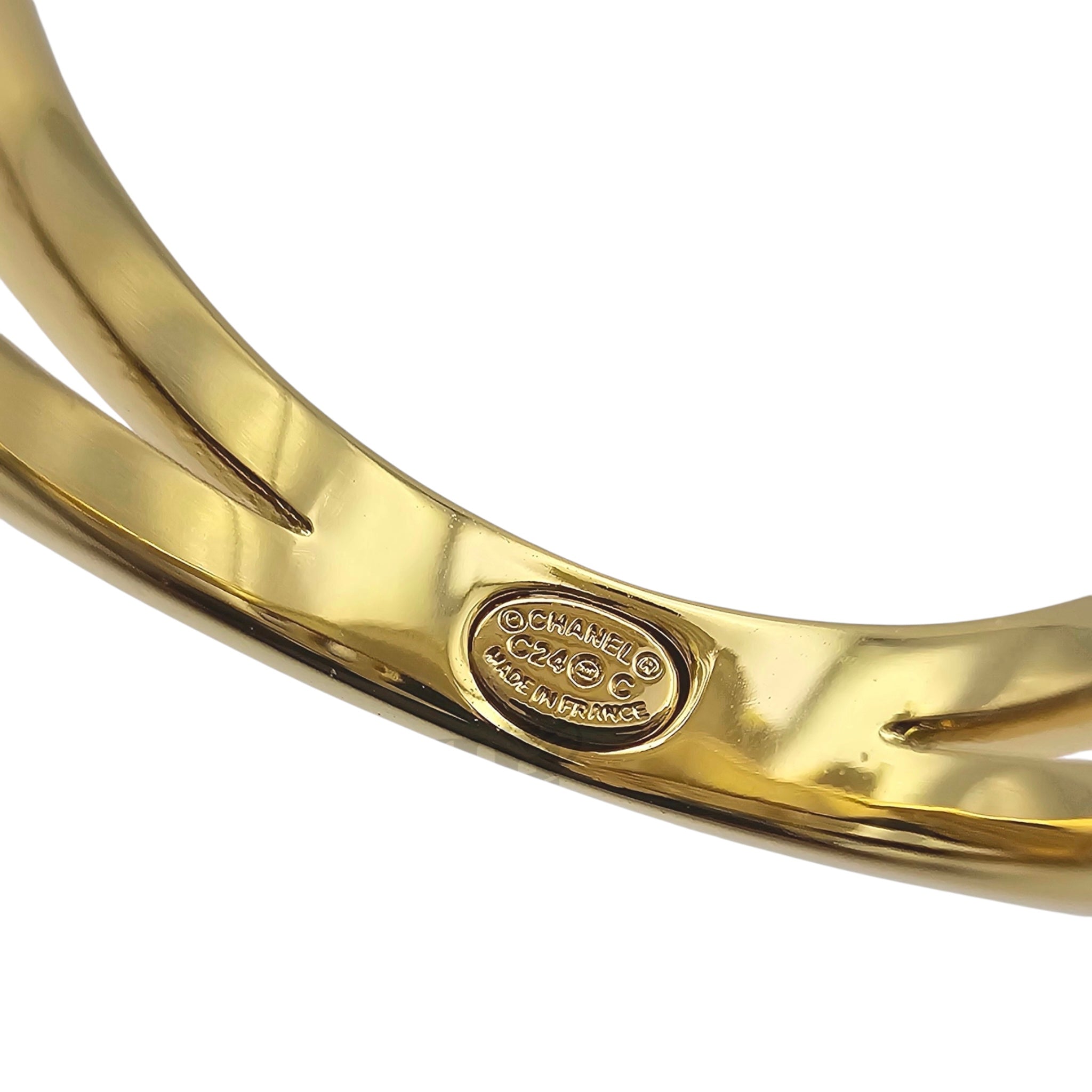 Chanel CC Wings Gold Ring 2024
