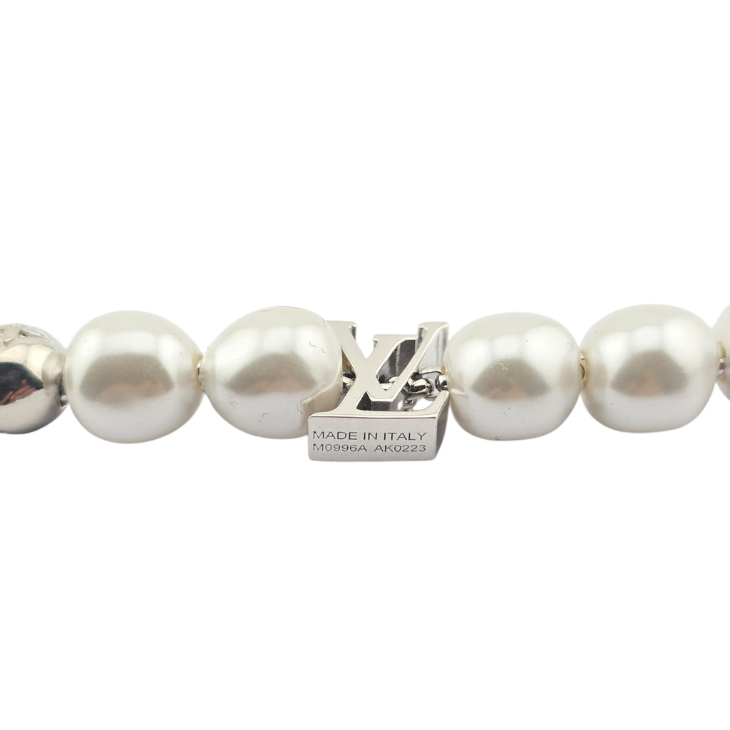 Louis Vuitton LV G LOUIS VUITTON