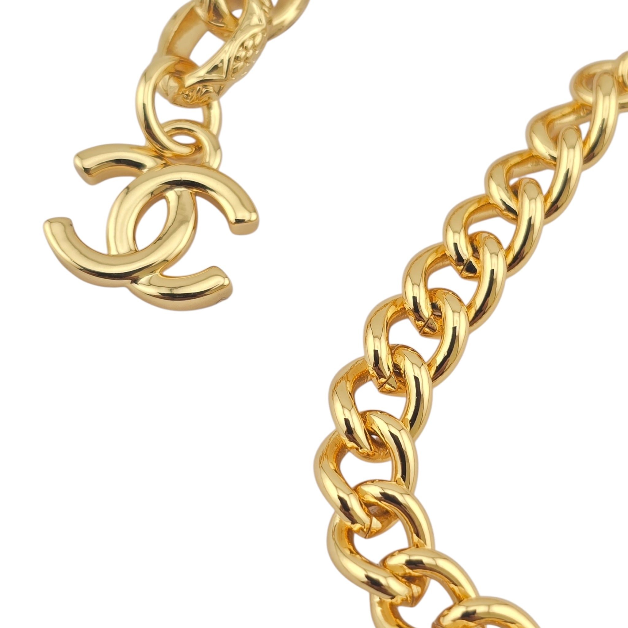 Chanel CC Gold Black Heart Pendant Bracelet 2025 CHANEL