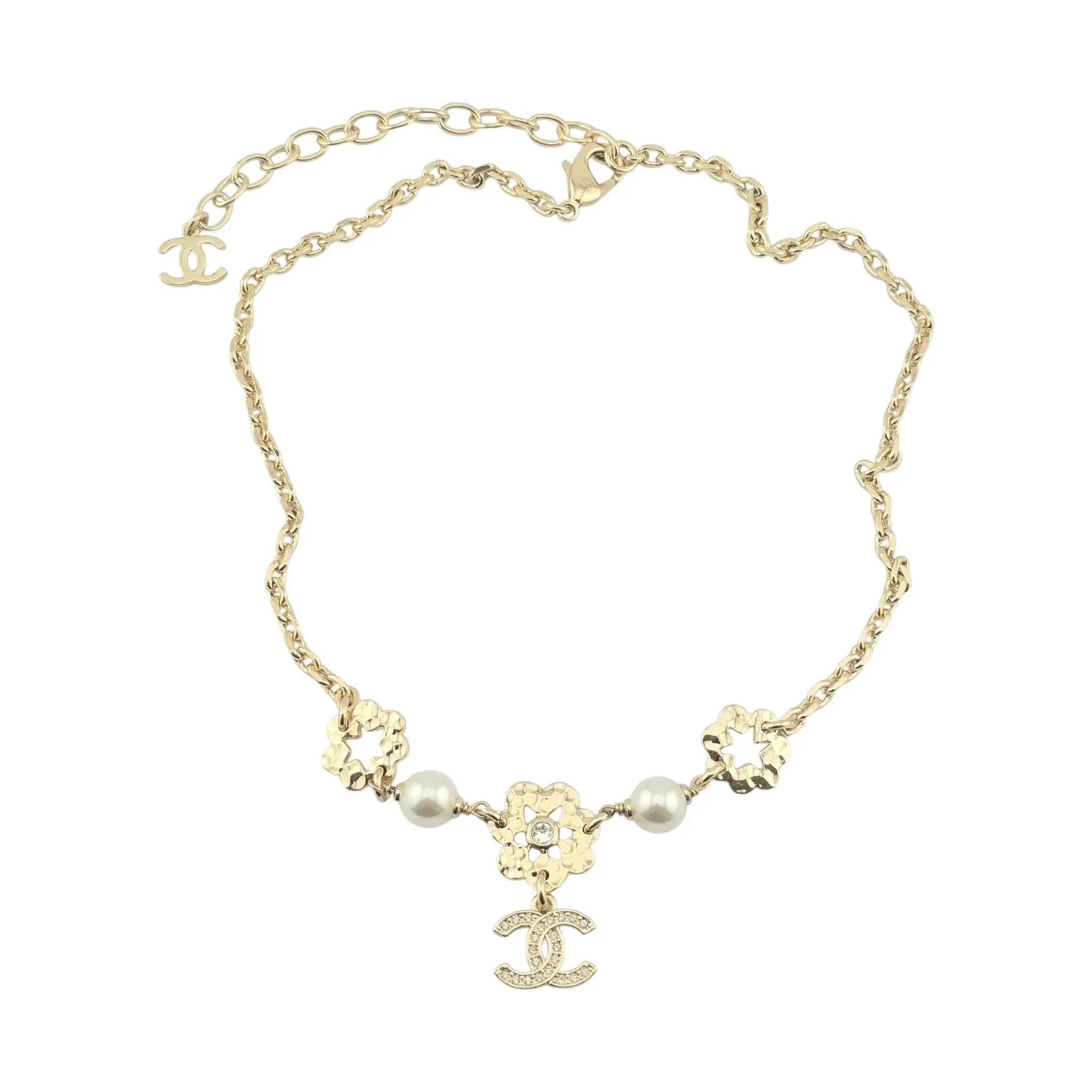 Chanel CC Floral Gold Necklace 2025 CHANEL