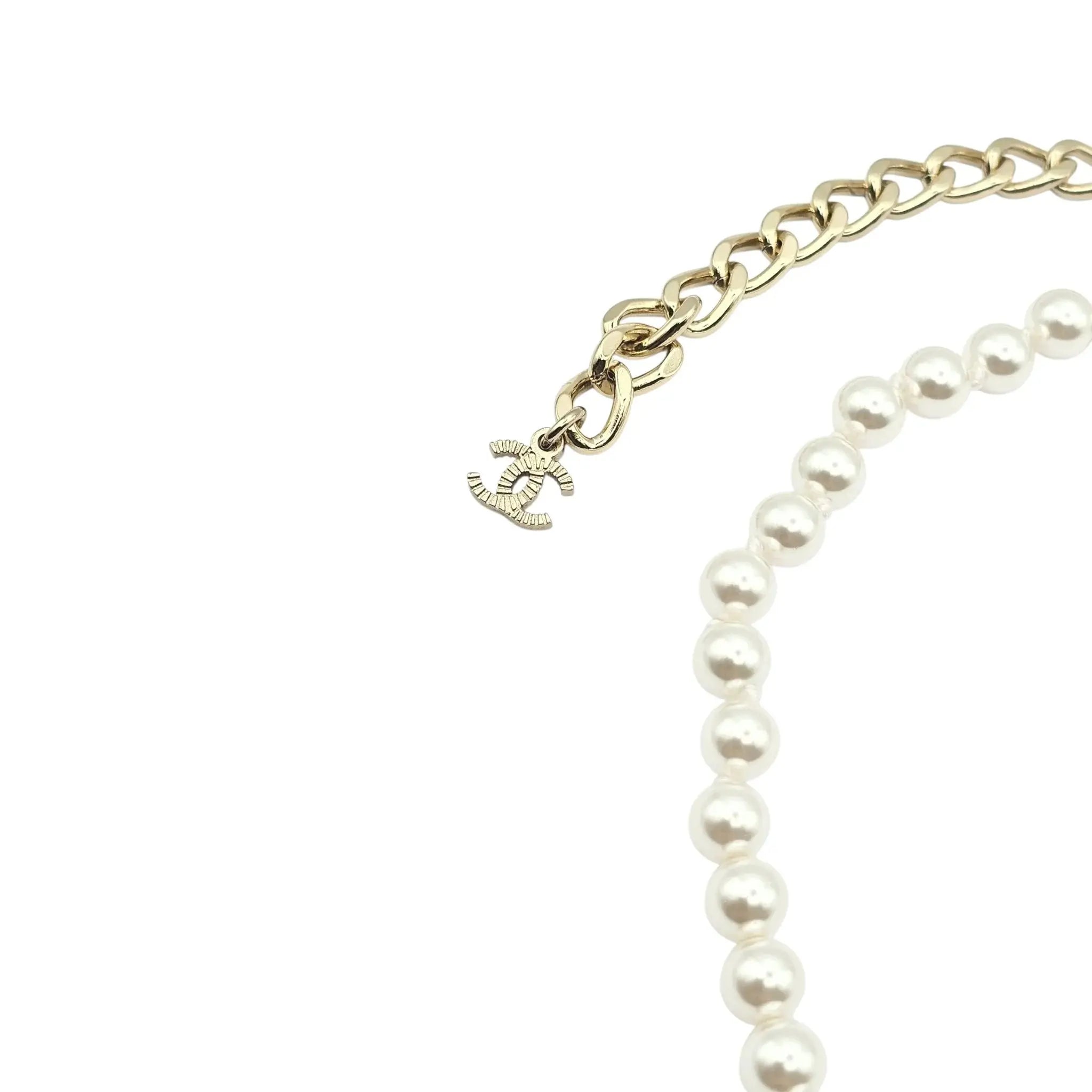 Chanel Faux Pearl & Strass CC Pendant Necklace 2022 BIJOUX HEAVEN