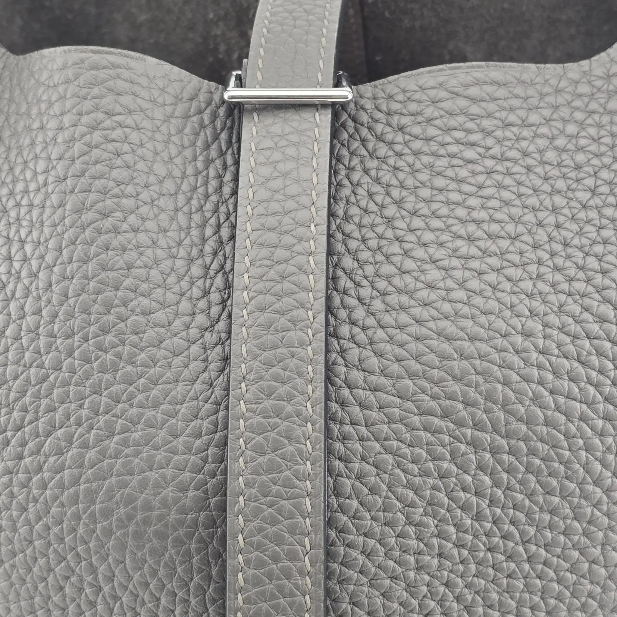 Hermès Picotin Lock 18 Gris Meyer Clemence Palladium Bag HERMES
