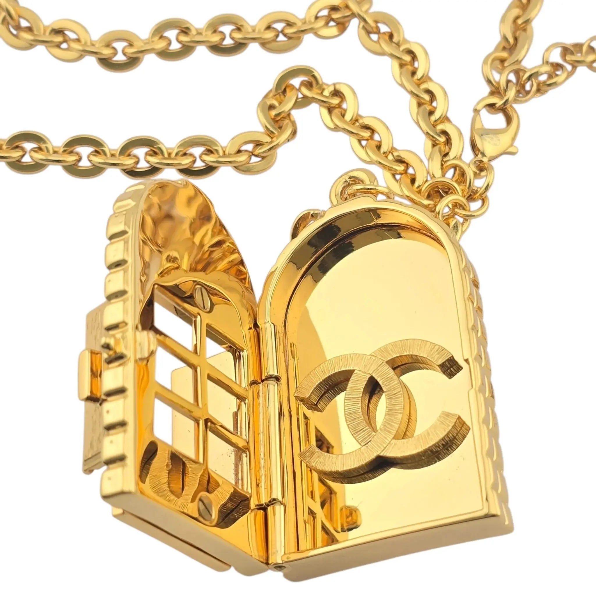 Chanel CC 31 Rue Cambon Door Belt Gold CHANEL