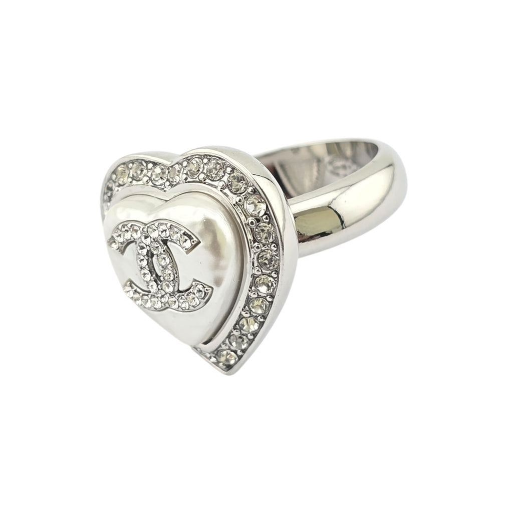 Chanel CC Silver Heart Pearly White Ring
