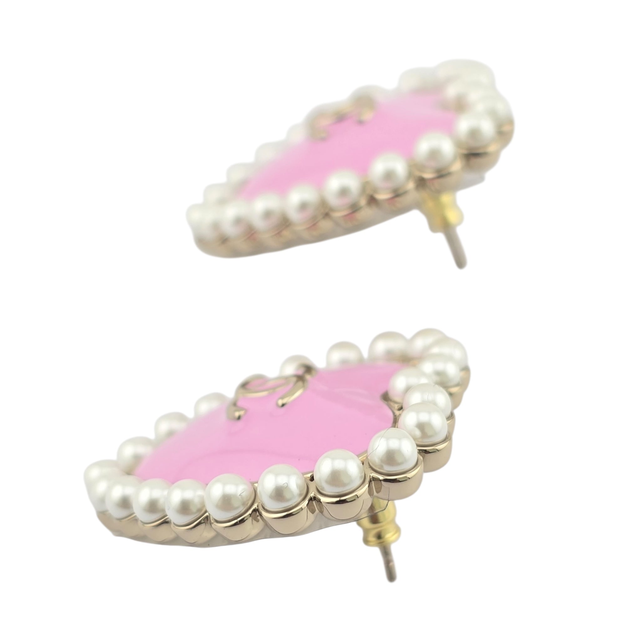 Chanel CC Pink Gold Heart Faux Pearl Earrings 2025 CHANEL