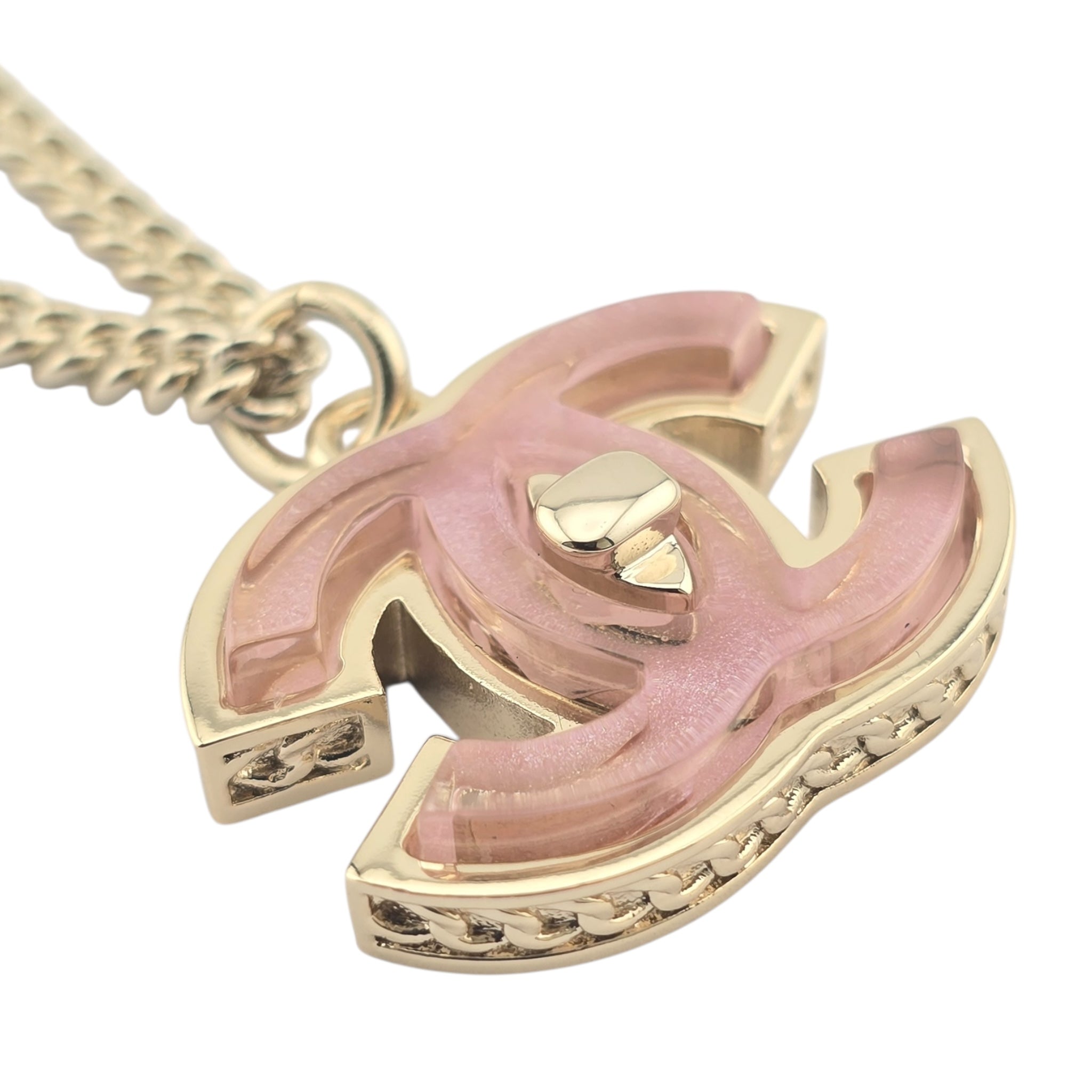 Chanel CC Gold Pink Resin Necklace 2025 CHANEL