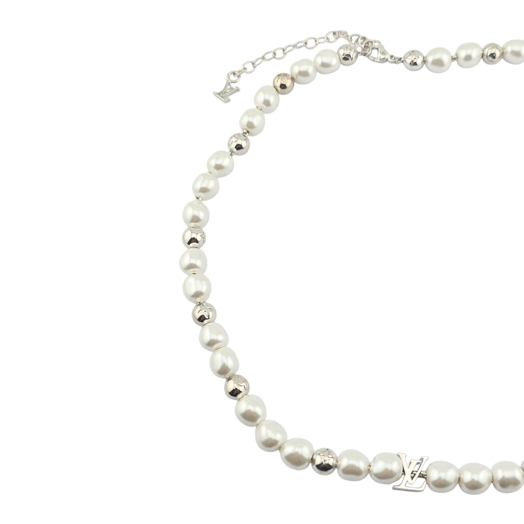 Louis Vuitton LV G LOUIS VUITTON