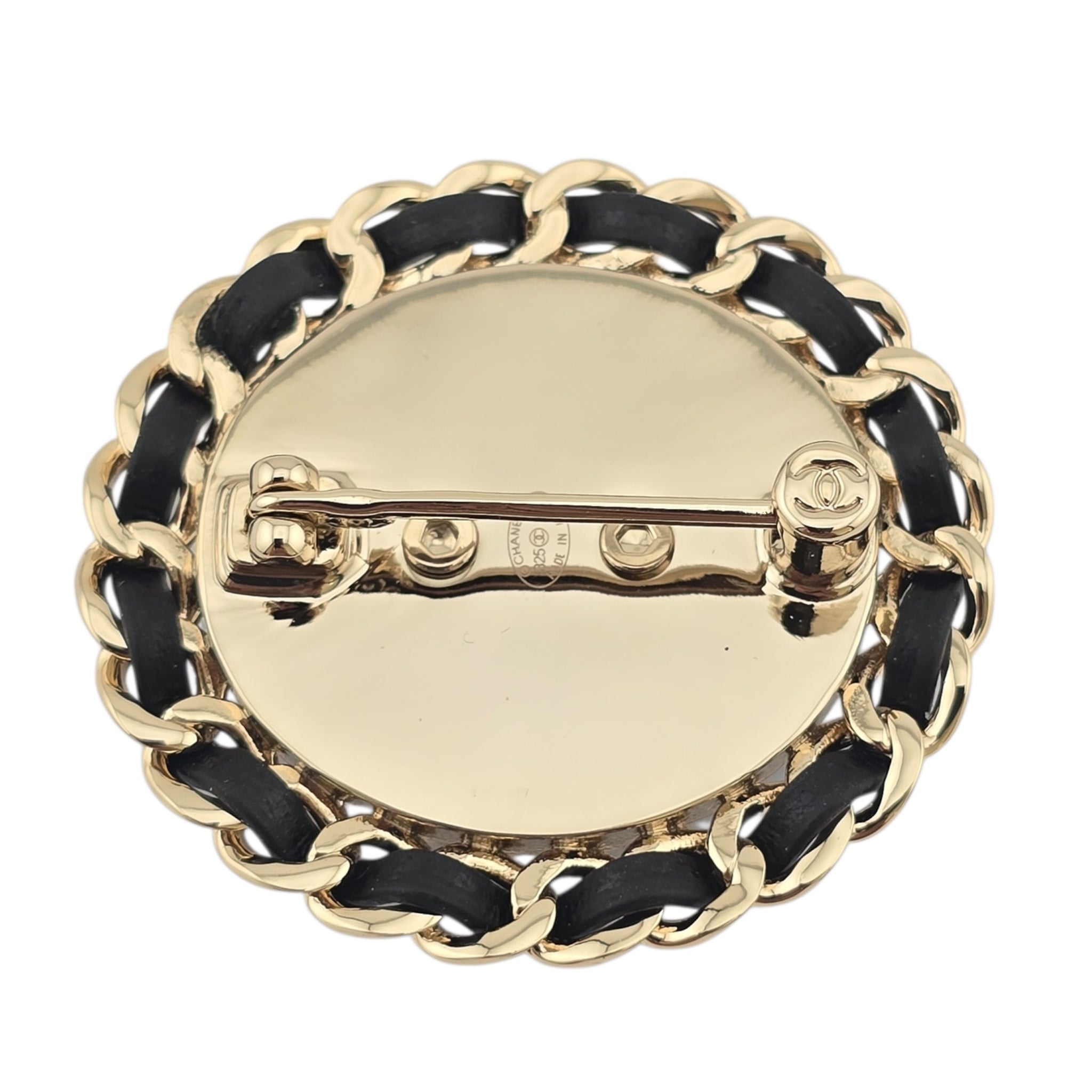 Chanel CC Denim Oval Brooch Blue Gold 2025 CHANEL