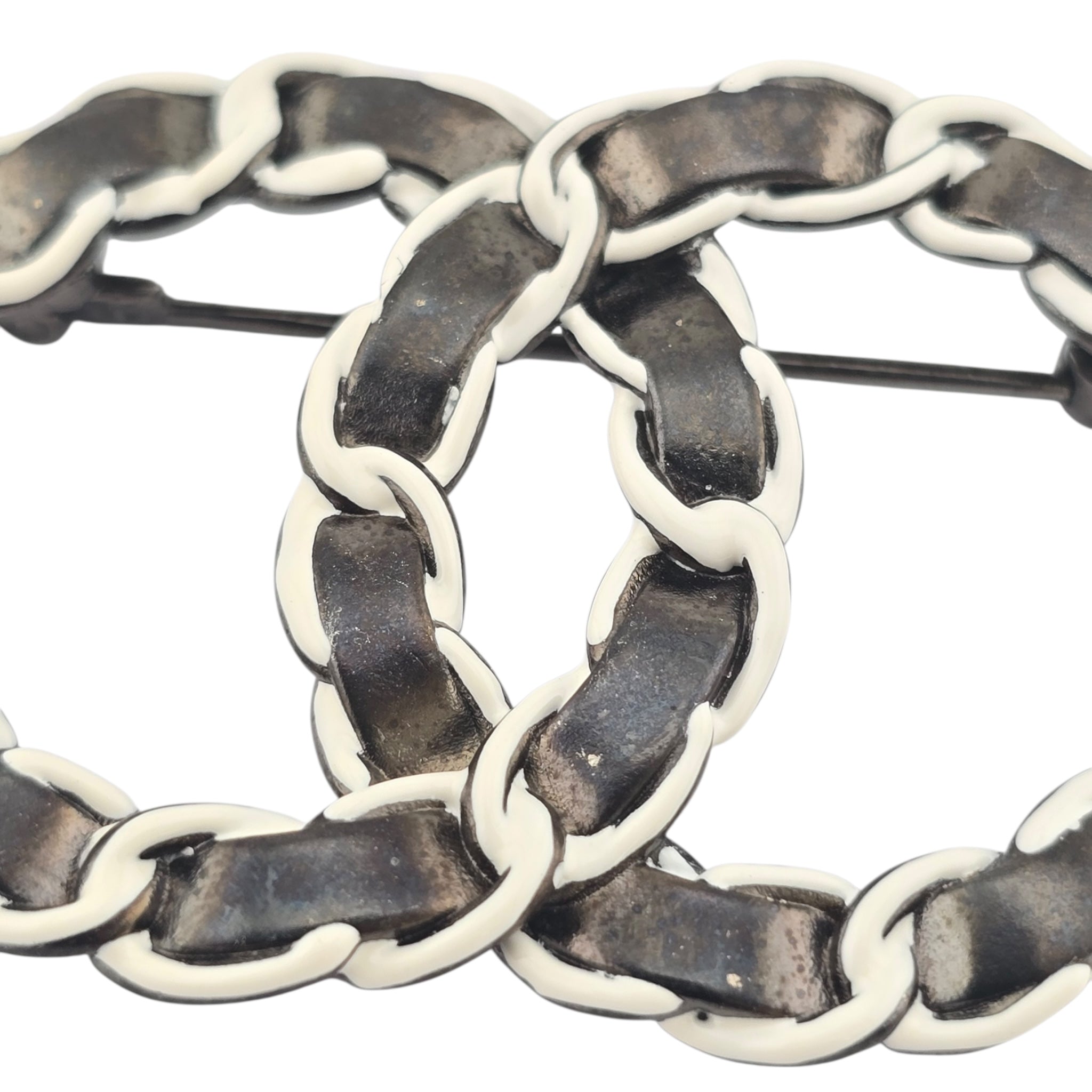 Chanel Metallic Lambskin Chain CC Brooch 2022 CHANEL