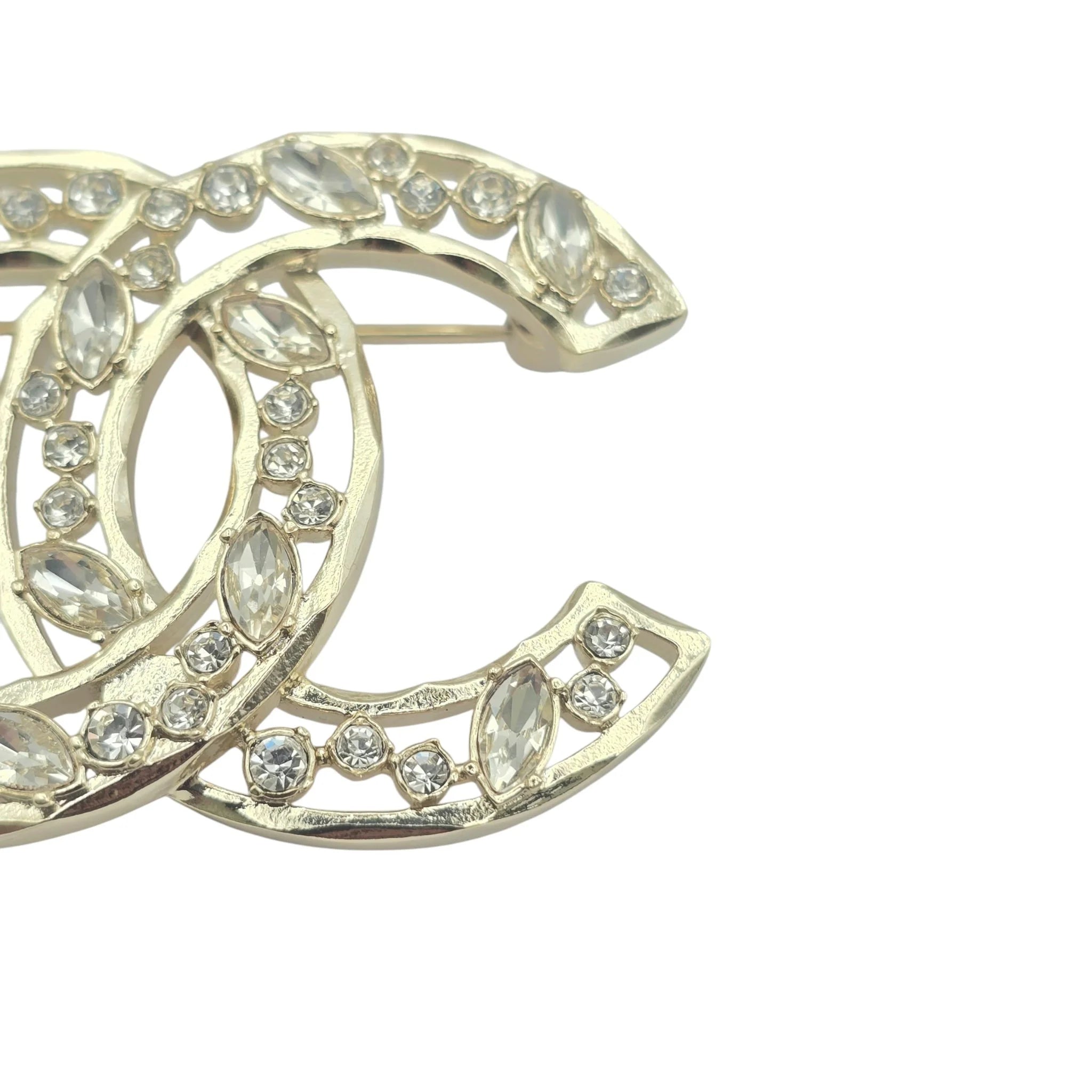 Chanel CC Gold/Crystal Brooch 2020 CHANEL