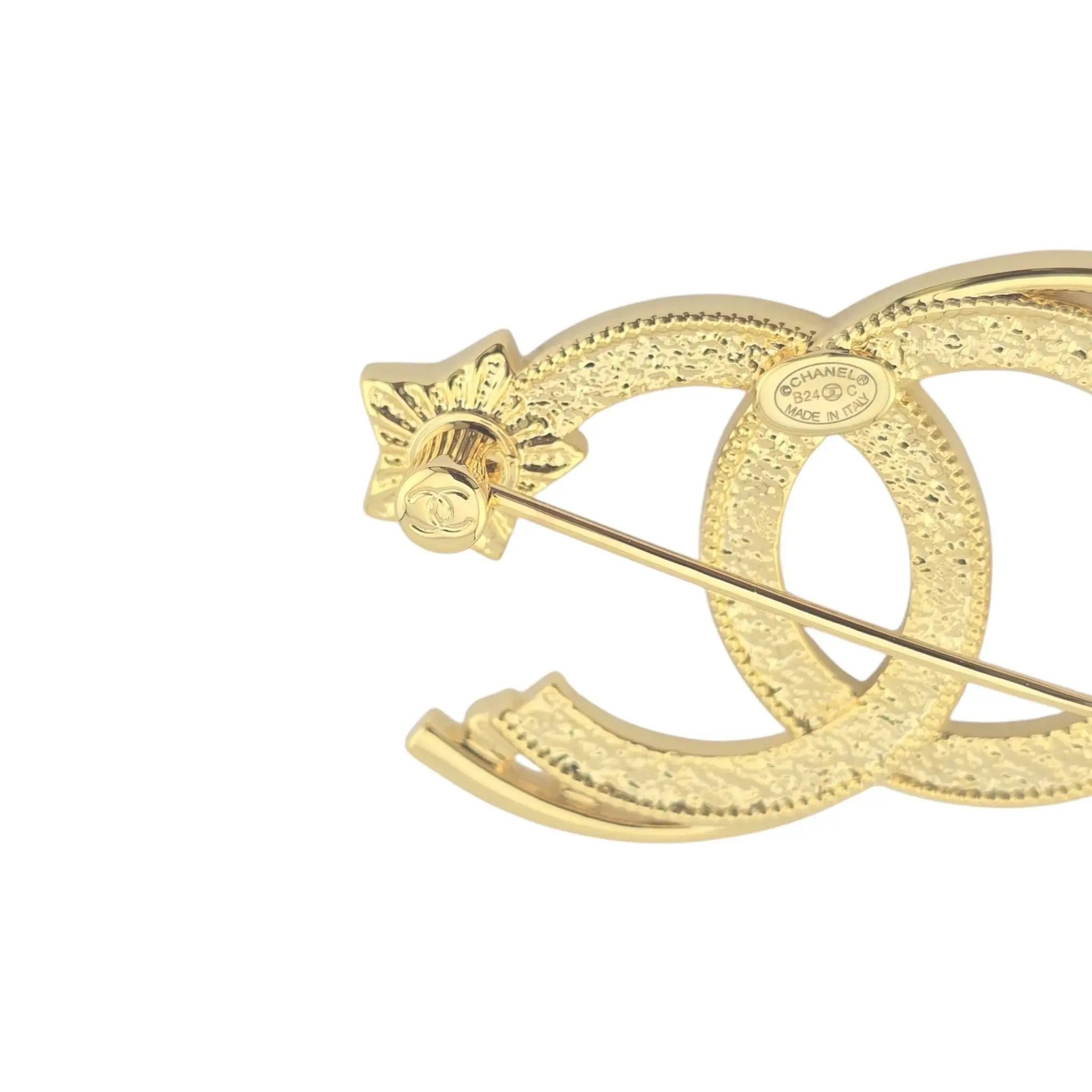 Chanel CC Crystal Pearl CC Star Brooch 2024 BIJOUX HEAVEN
