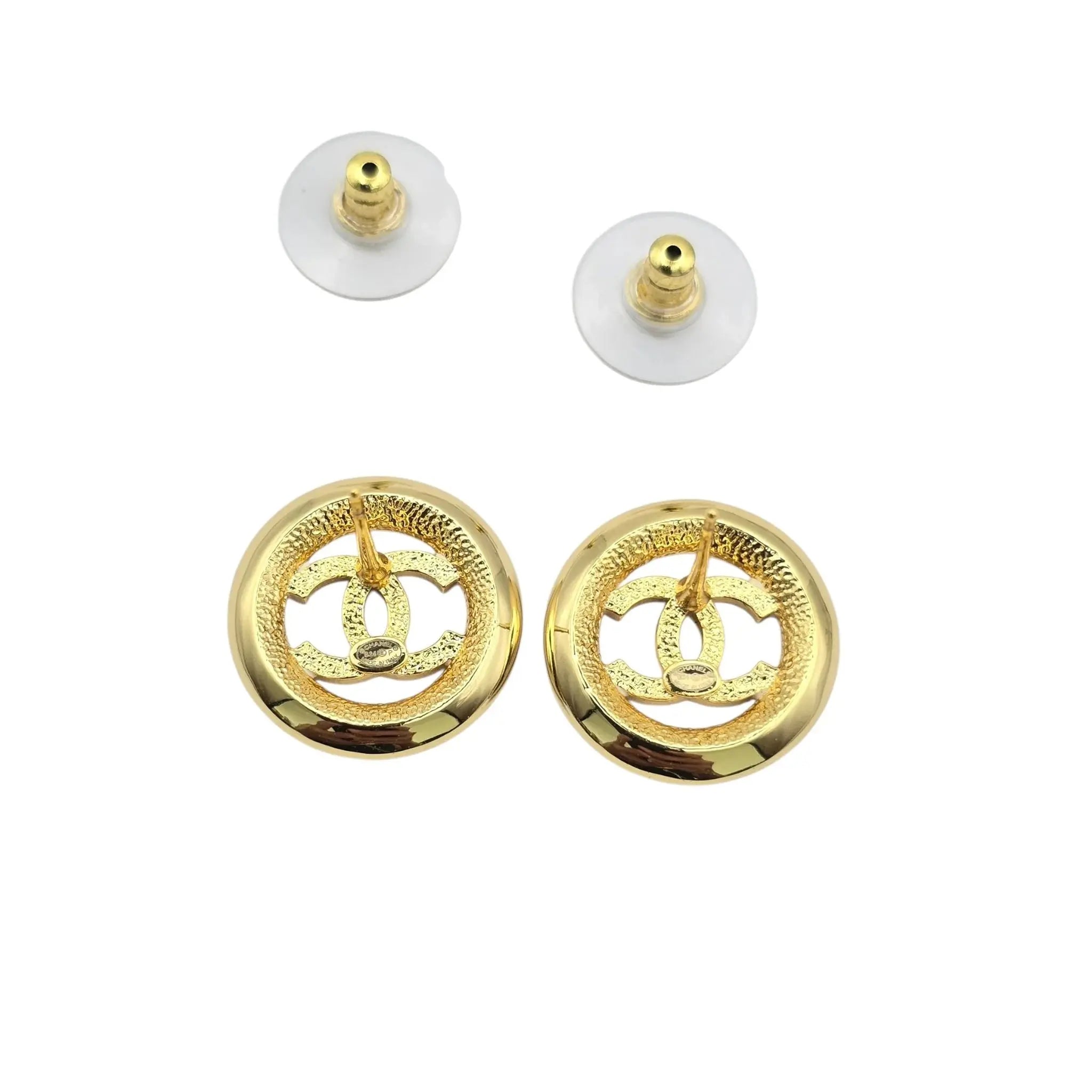 Chanel CC Round Stud Earrings White/Black Enamel 2024 CHANEL