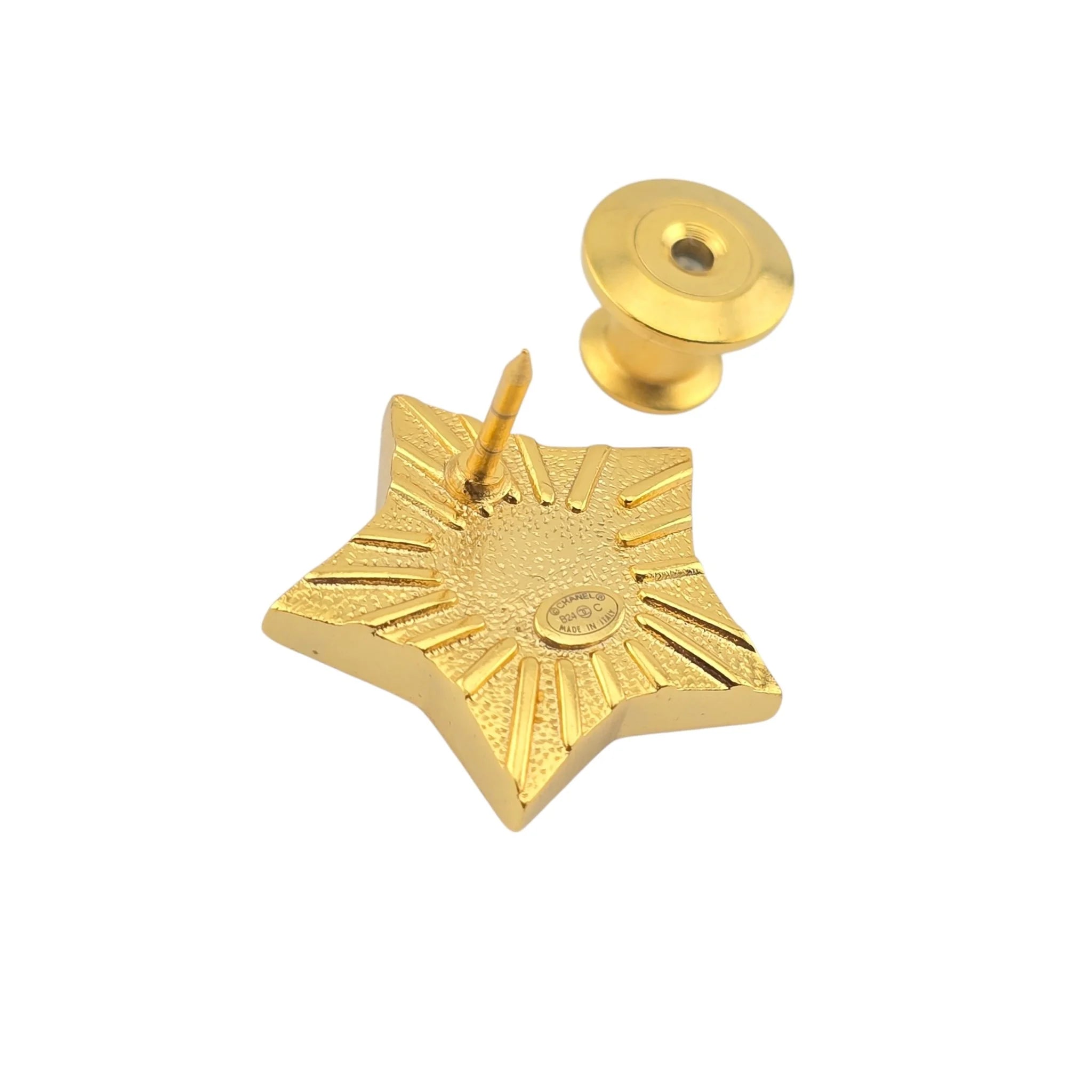 Chanel CC White Heart Resin Pin Brooch 2024 CHANEL