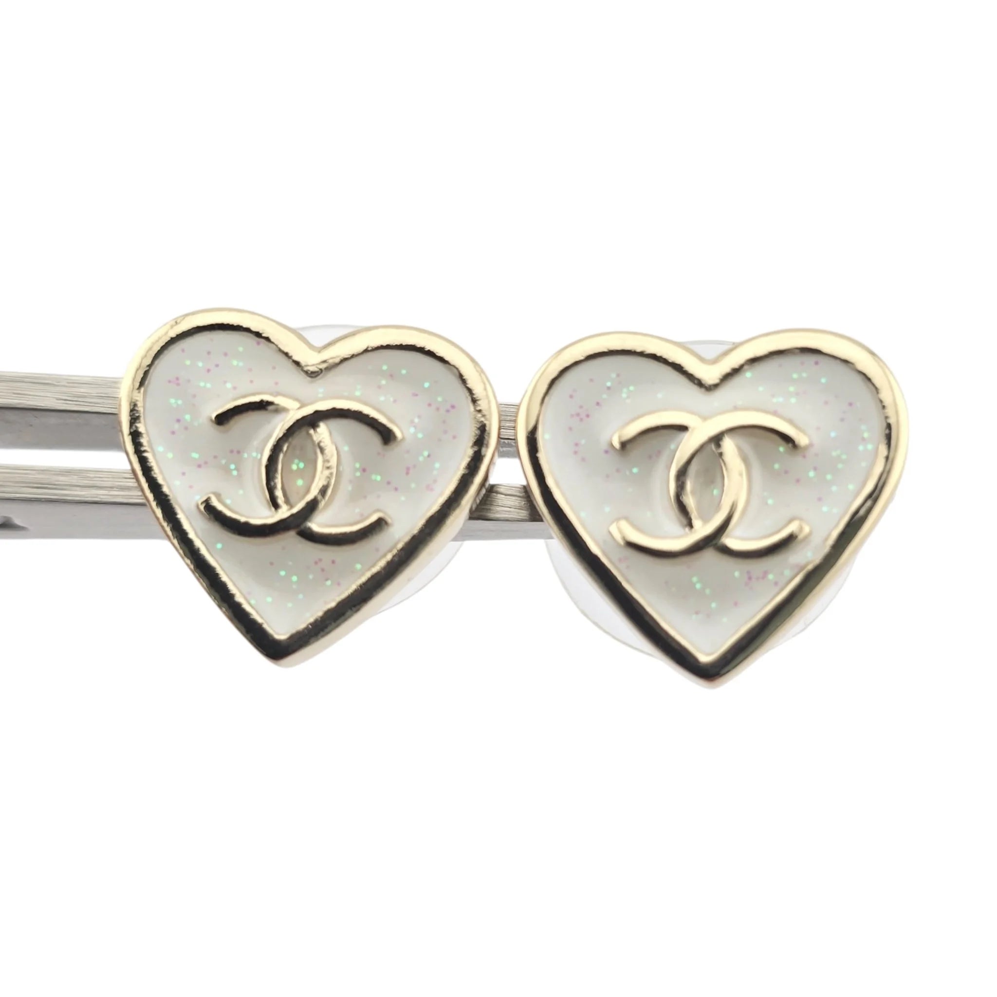 Chanel CC White Enamel Heart Stud 2025 CHANEL