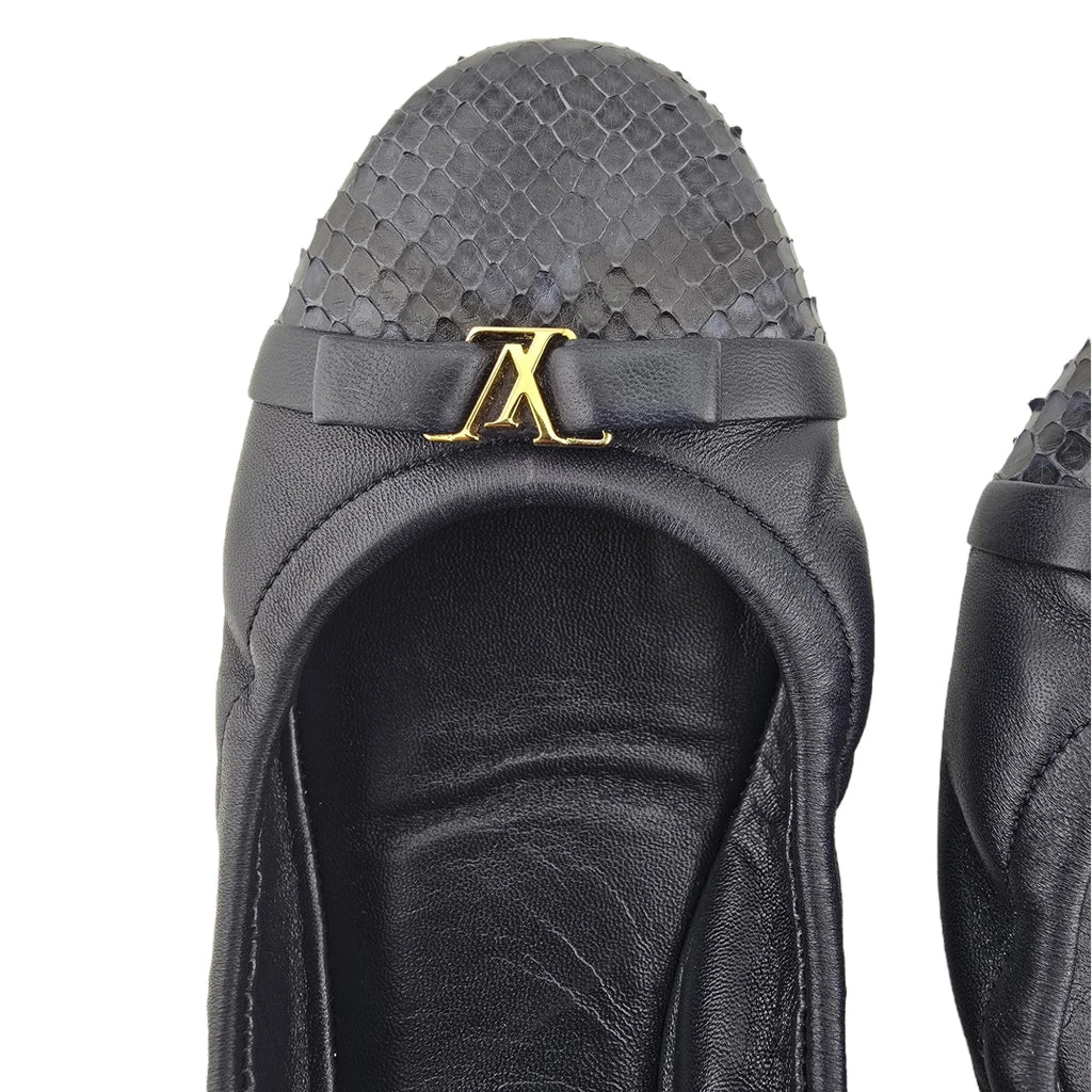 Louis Vuitton LV Flirty Navy Blue Python Ballet Flats 39 LOUIS VUITTON