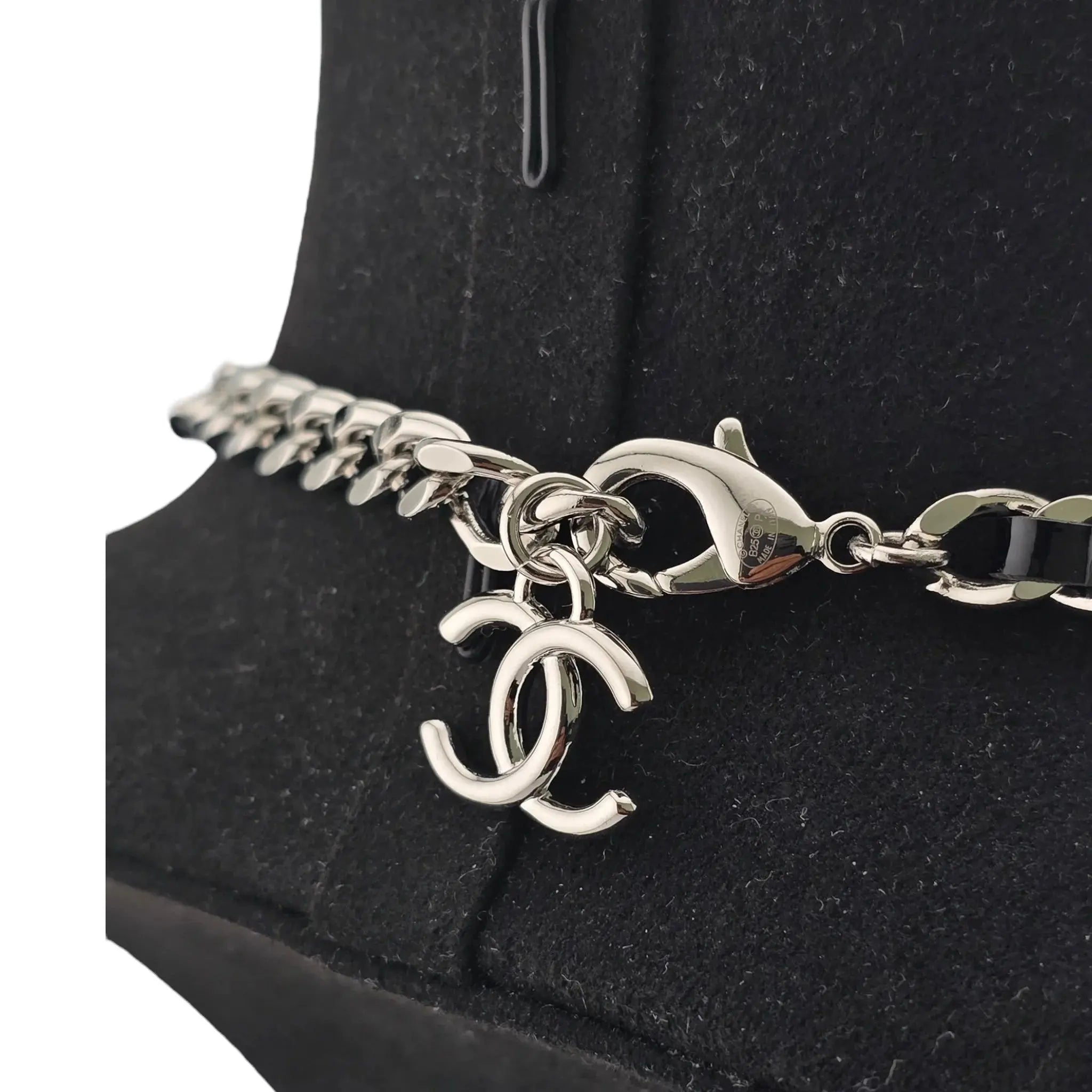 Chanel CC Black Silver Lambskin Necklace 2025 CHANEL