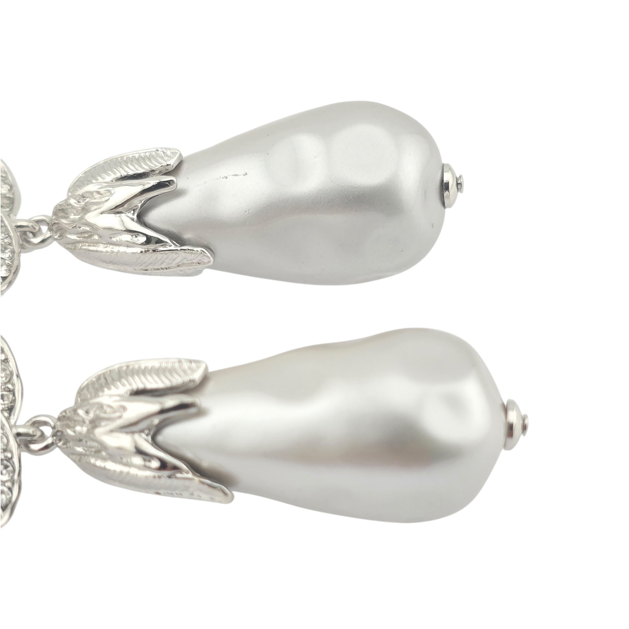 Chanel CC Faux Pearl Silver Leaf Earrings 2025 CHANEL