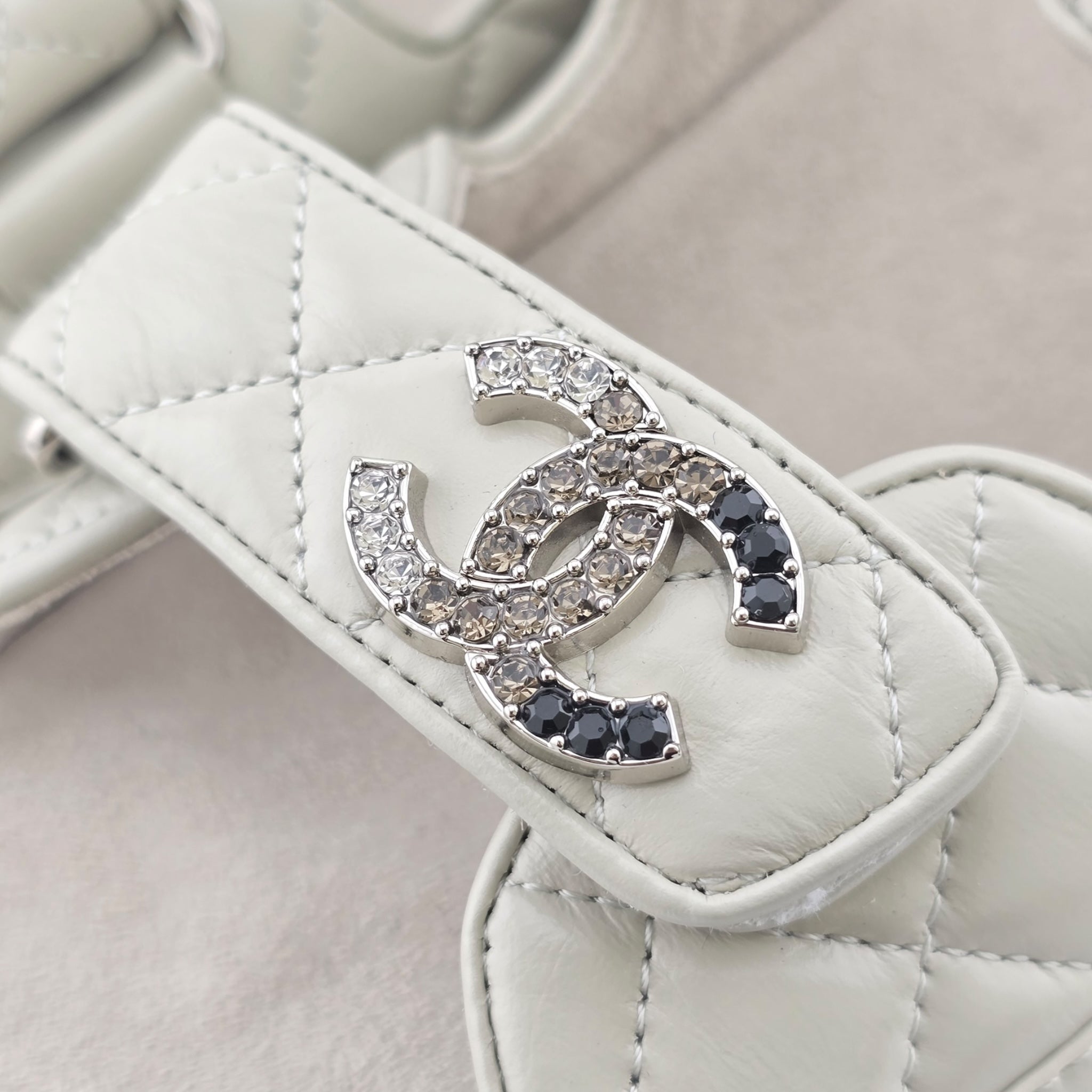 Chanel CC Cream White Lambskin Dad Sandals - 39