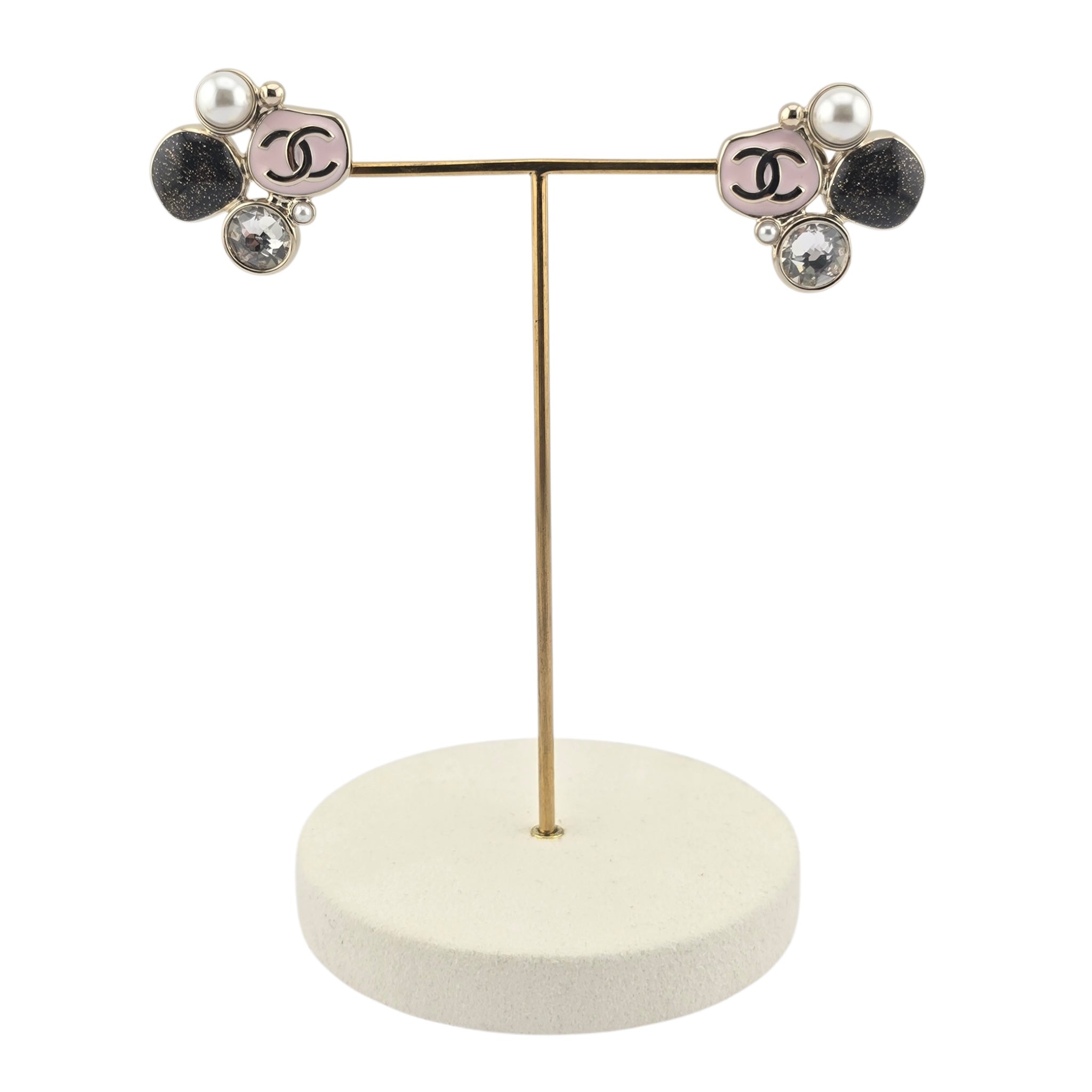 Chanel CC Enamel Pearl Earrings 2025 CHANEL