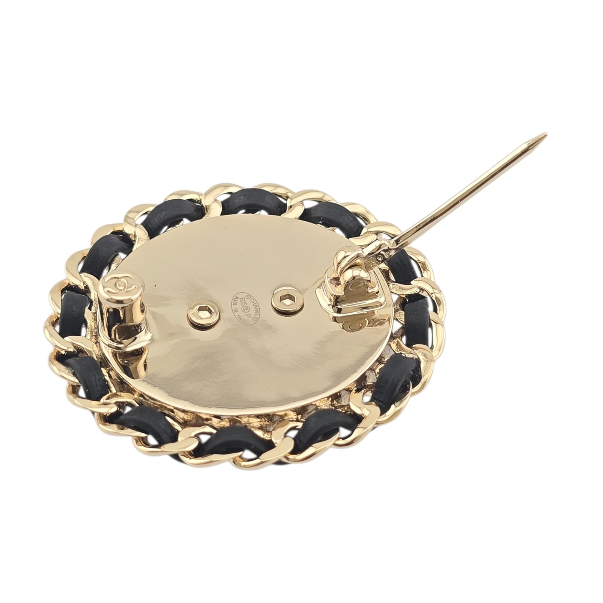 Chanel CC Denim Oval Brooch Blue Gold 2025 CHANEL