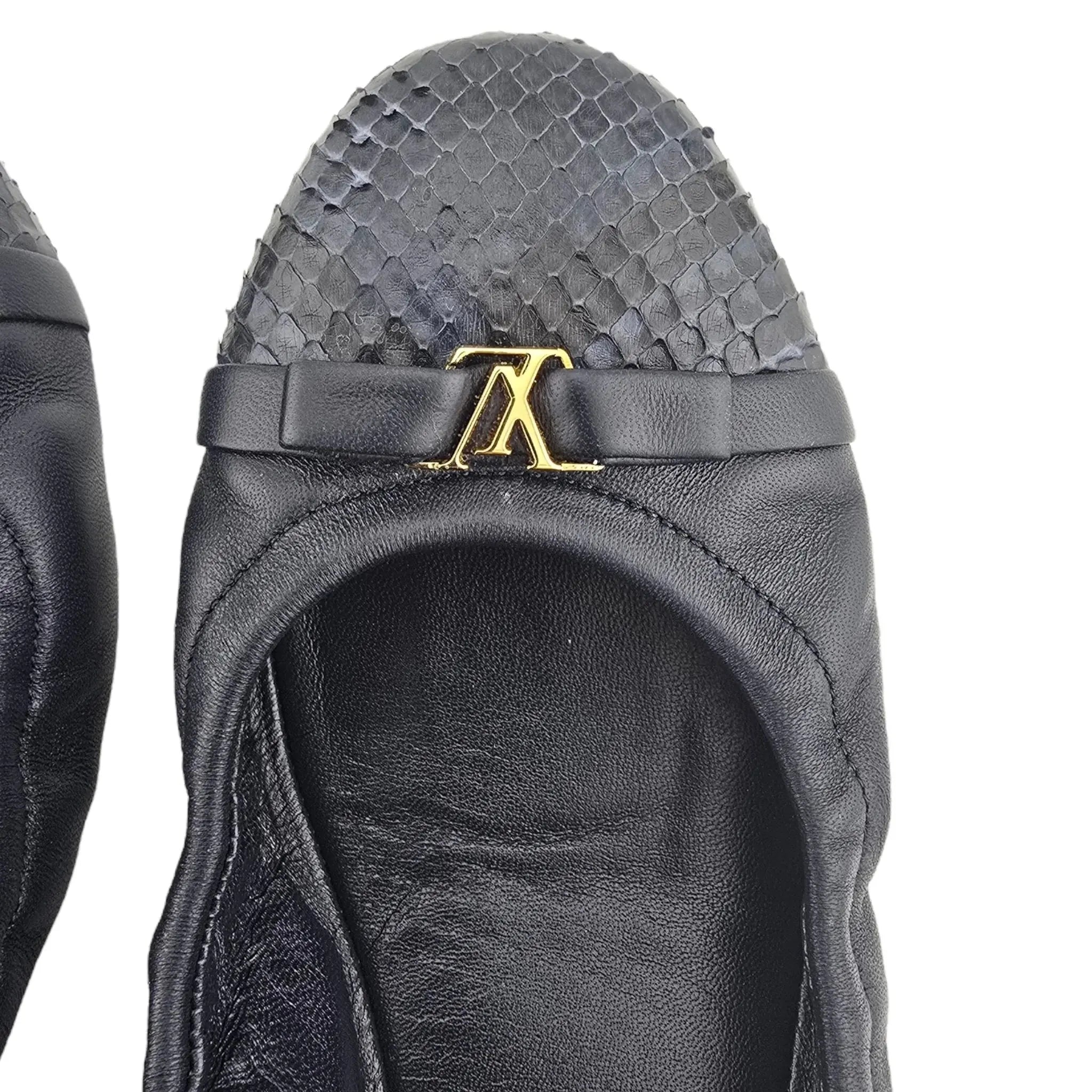 Louis Vuitton LV Flirty Navy Blue Python Ballet Flats 39 LOUIS VUITTON