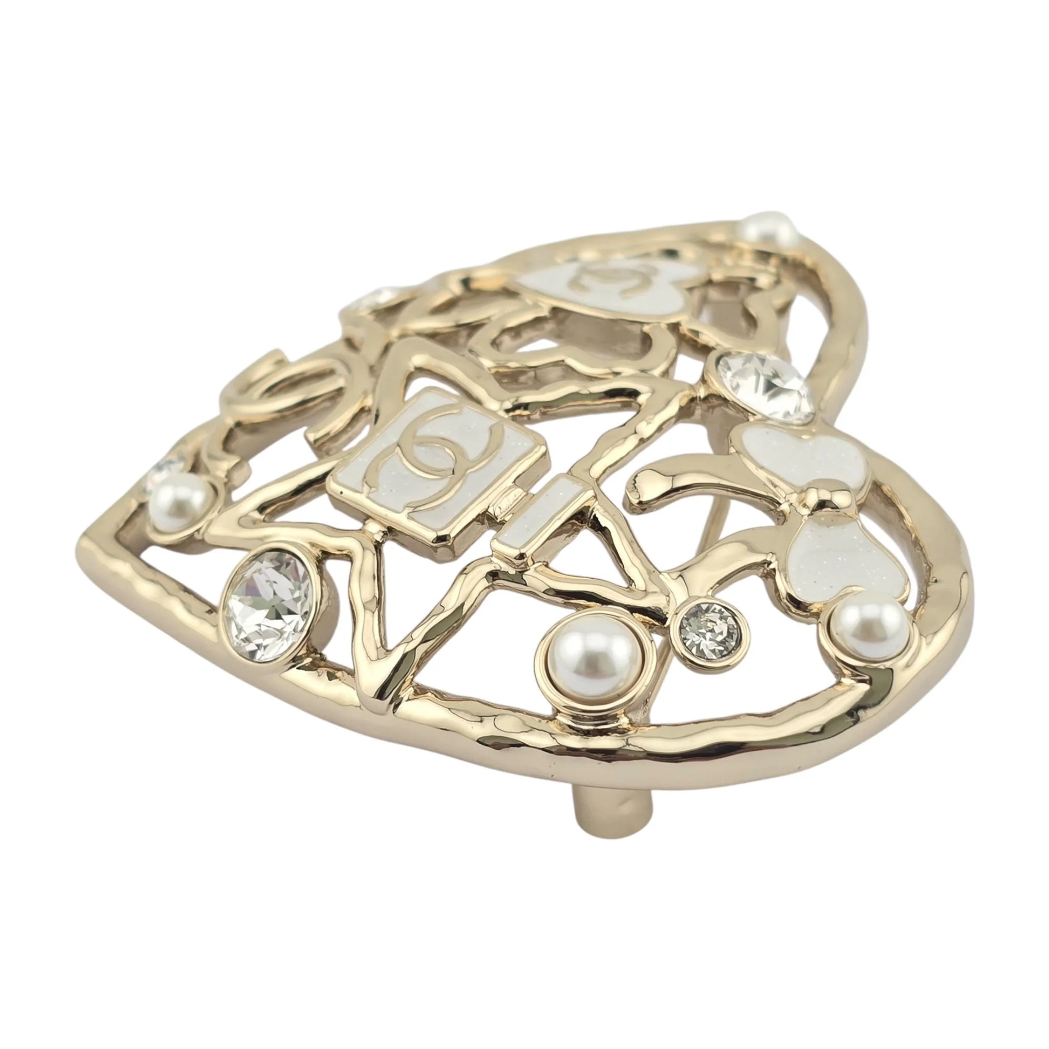 Chanel CC Heart Brooch 2025 CHANEL