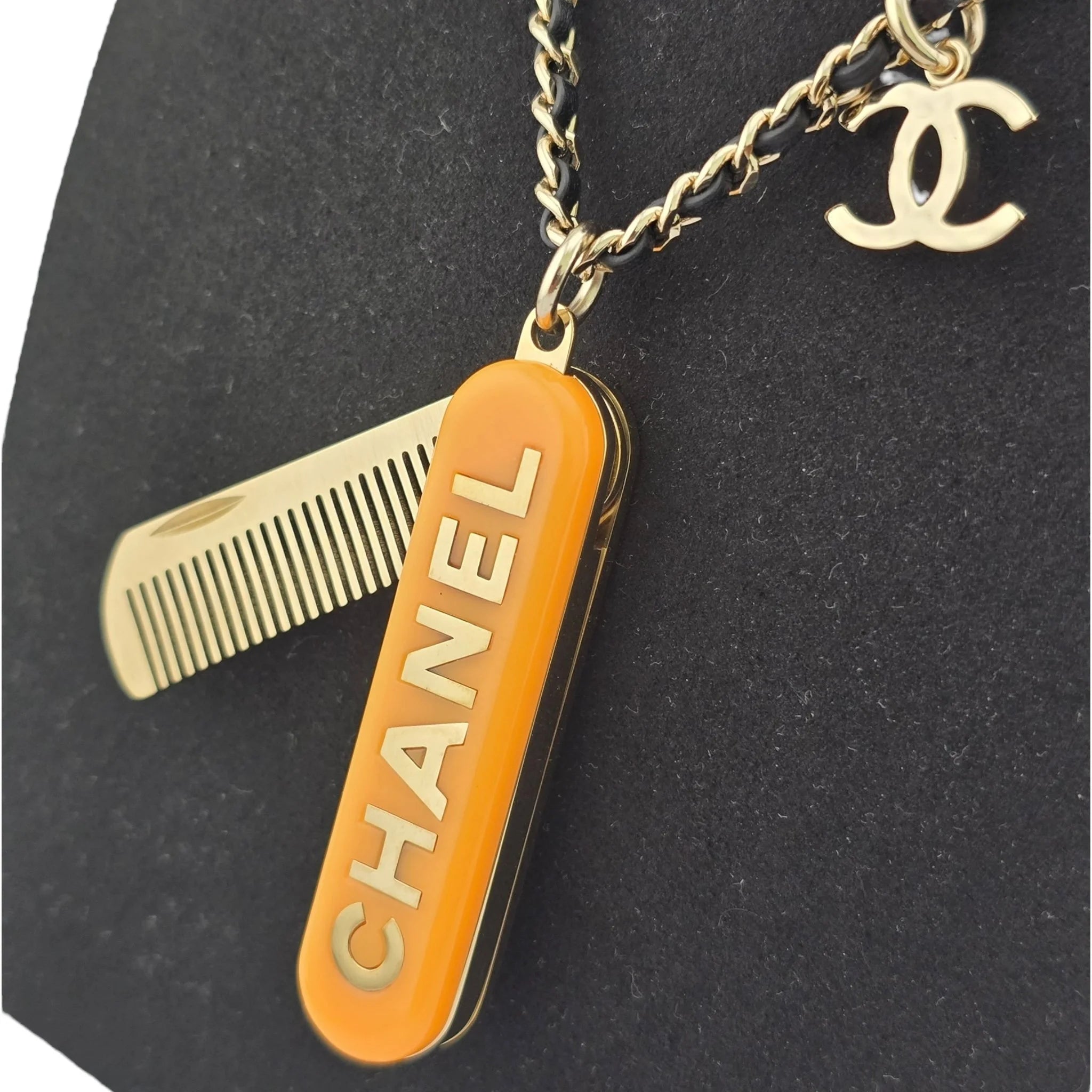 Chanel Yellow Gold Comb Necklace 22-23FW CHANEL