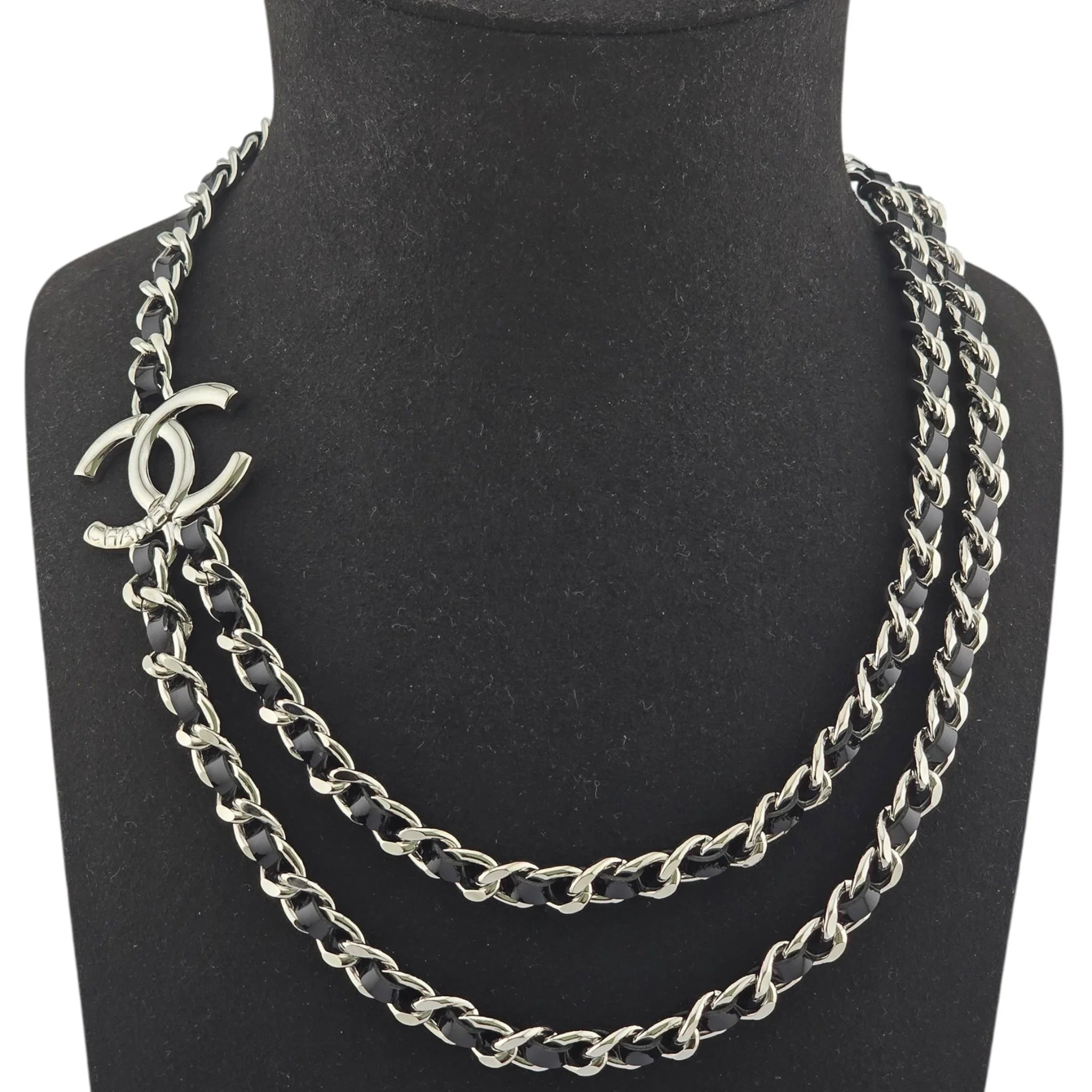 Chanel CC Black Silver Lambskin Necklace 2025 CHANEL