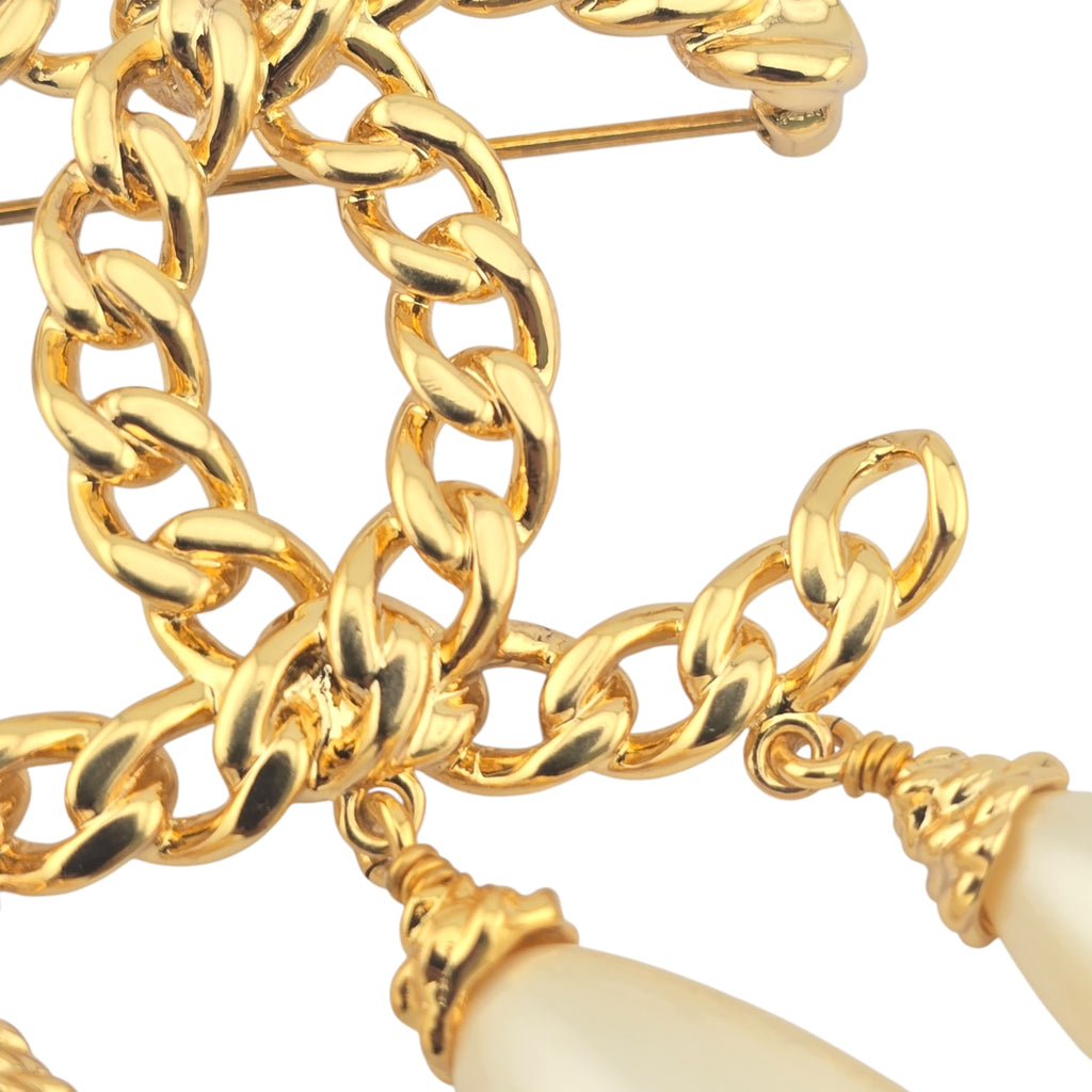 Chanel CC Gold Faux Pearl Brooch B20 K