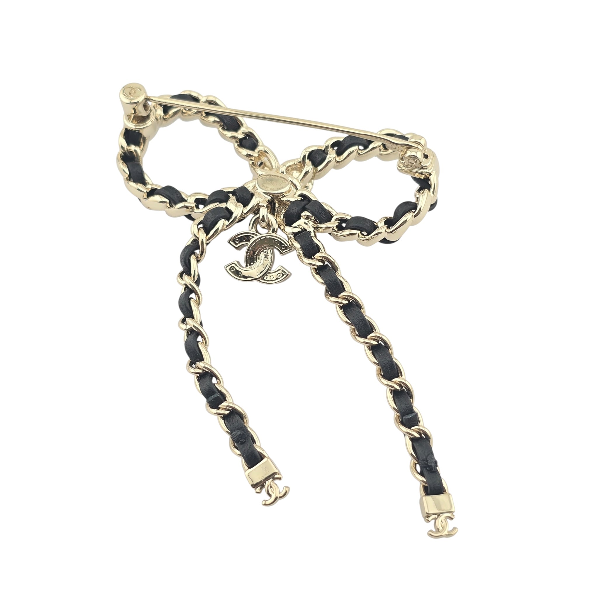Chanel CC Bow Leather Gold Brooch 2025