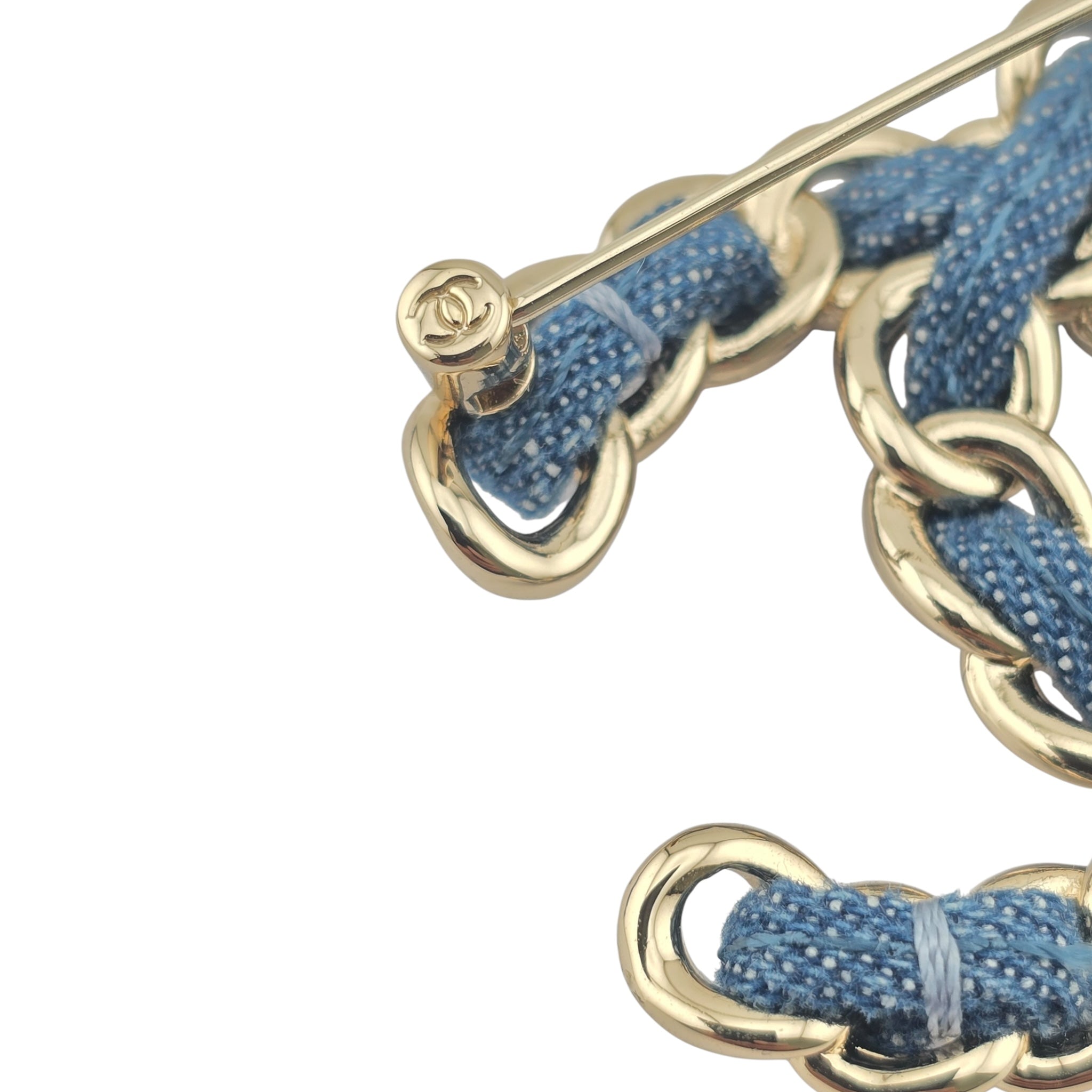 Chanel Denim Chain CC Brooch Blue Gold 2025