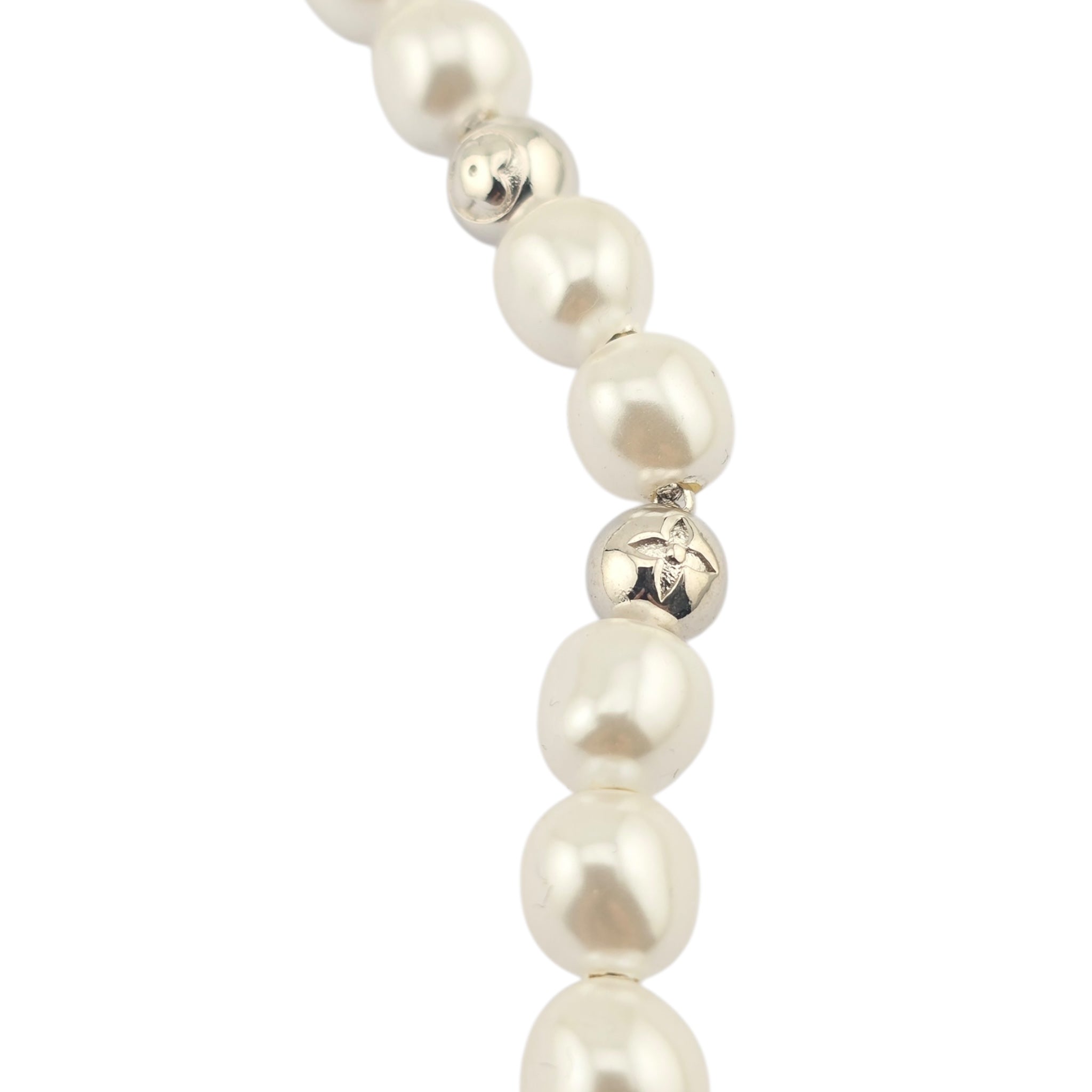 Louis Vuitton LV G LOUIS VUITTON