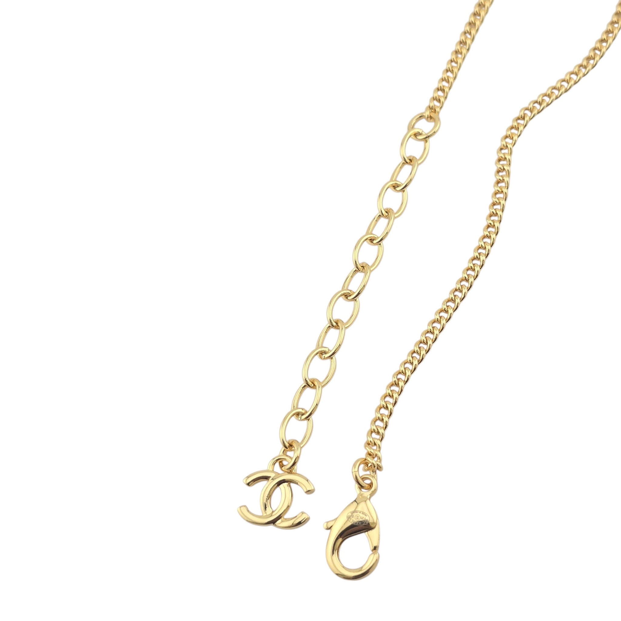 Chanel CC Gold Black Heart Pendant Necklace 2025 CHANEL
