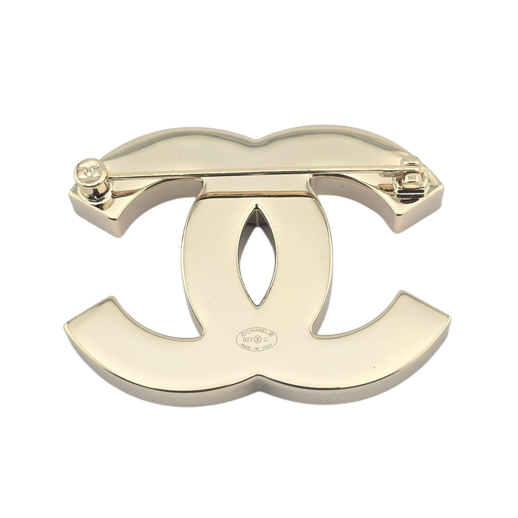 Chanel CC White Black Resin Gold Brooch 2023 CHANEL