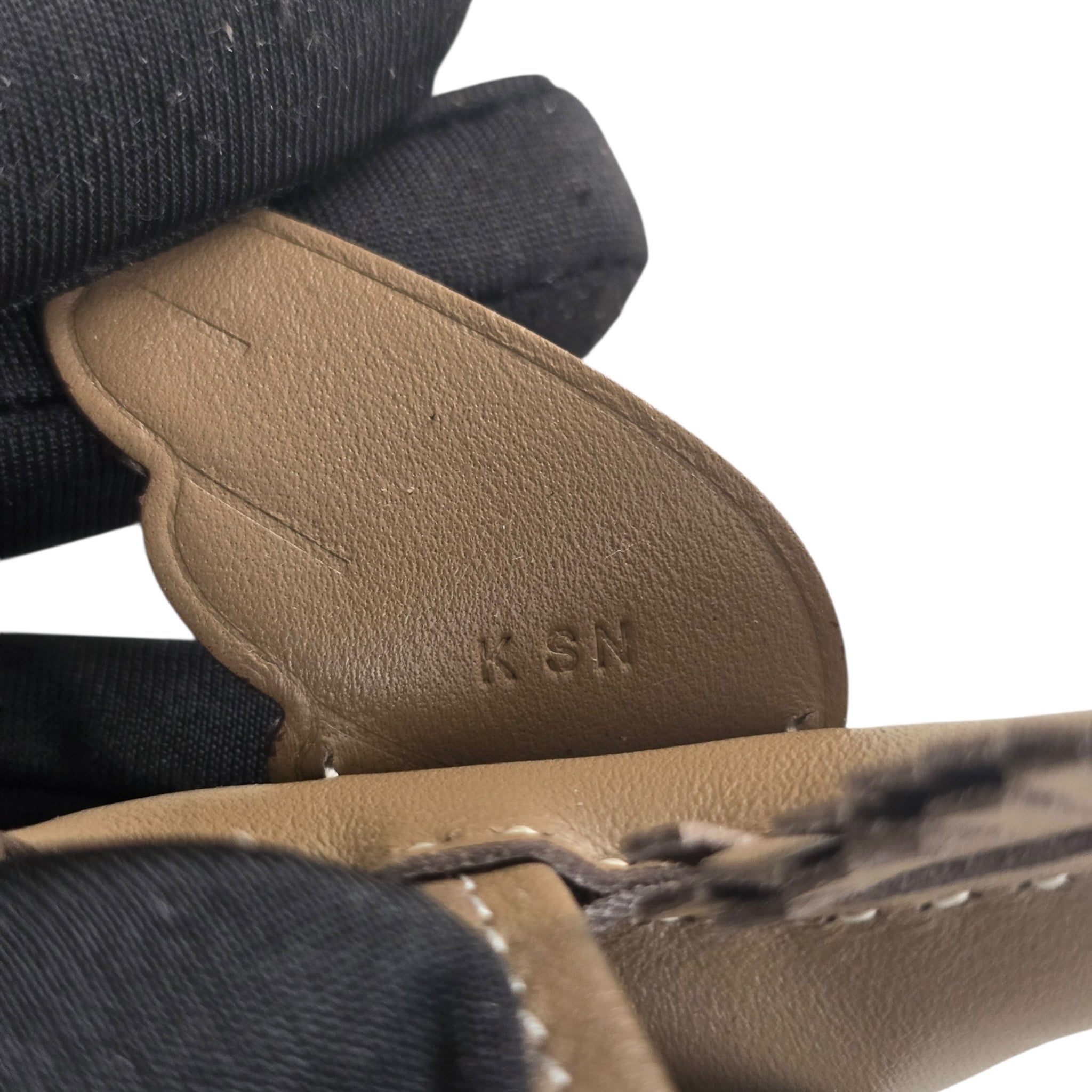 Hermes Rodeo Pegase PM Bag Charm Etoupe/Blanc HERMES