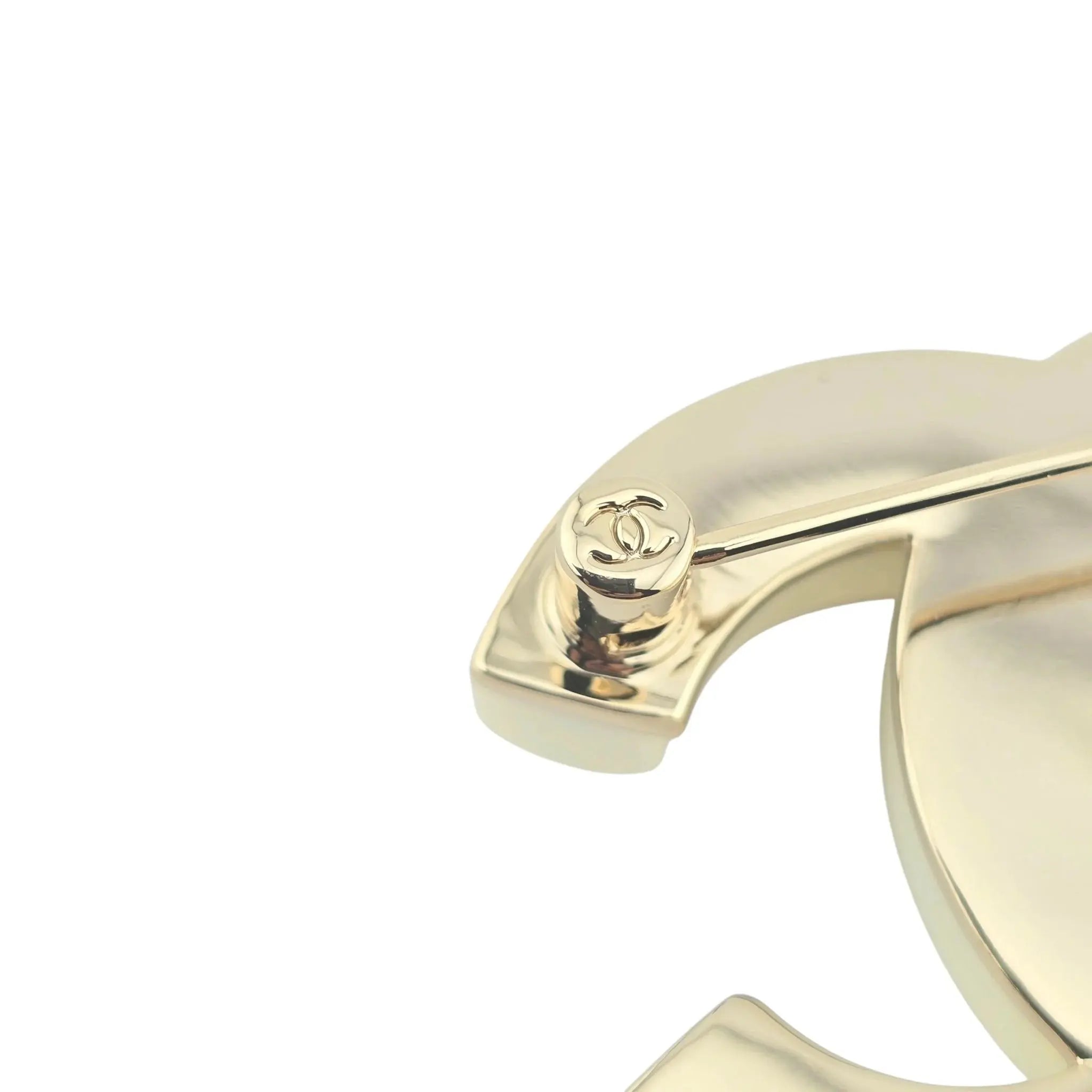 Chanel CC Turnlock White Brooch 2024 CHANEL