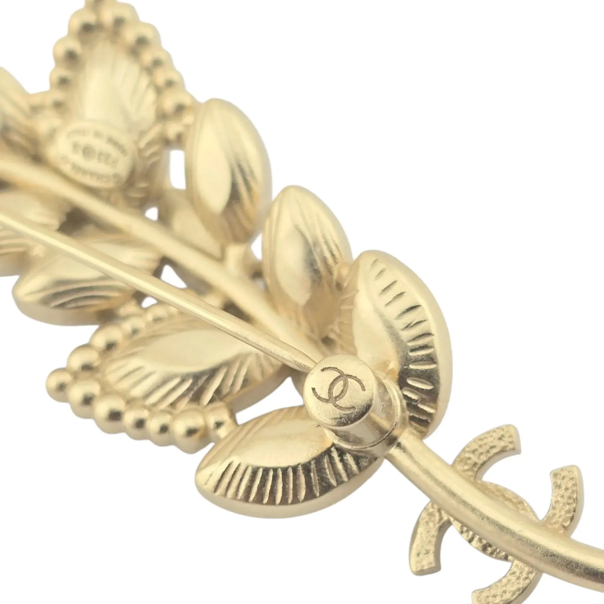 Chanel CC Gold Crystal Leaf Brooch 2024 CHANEL