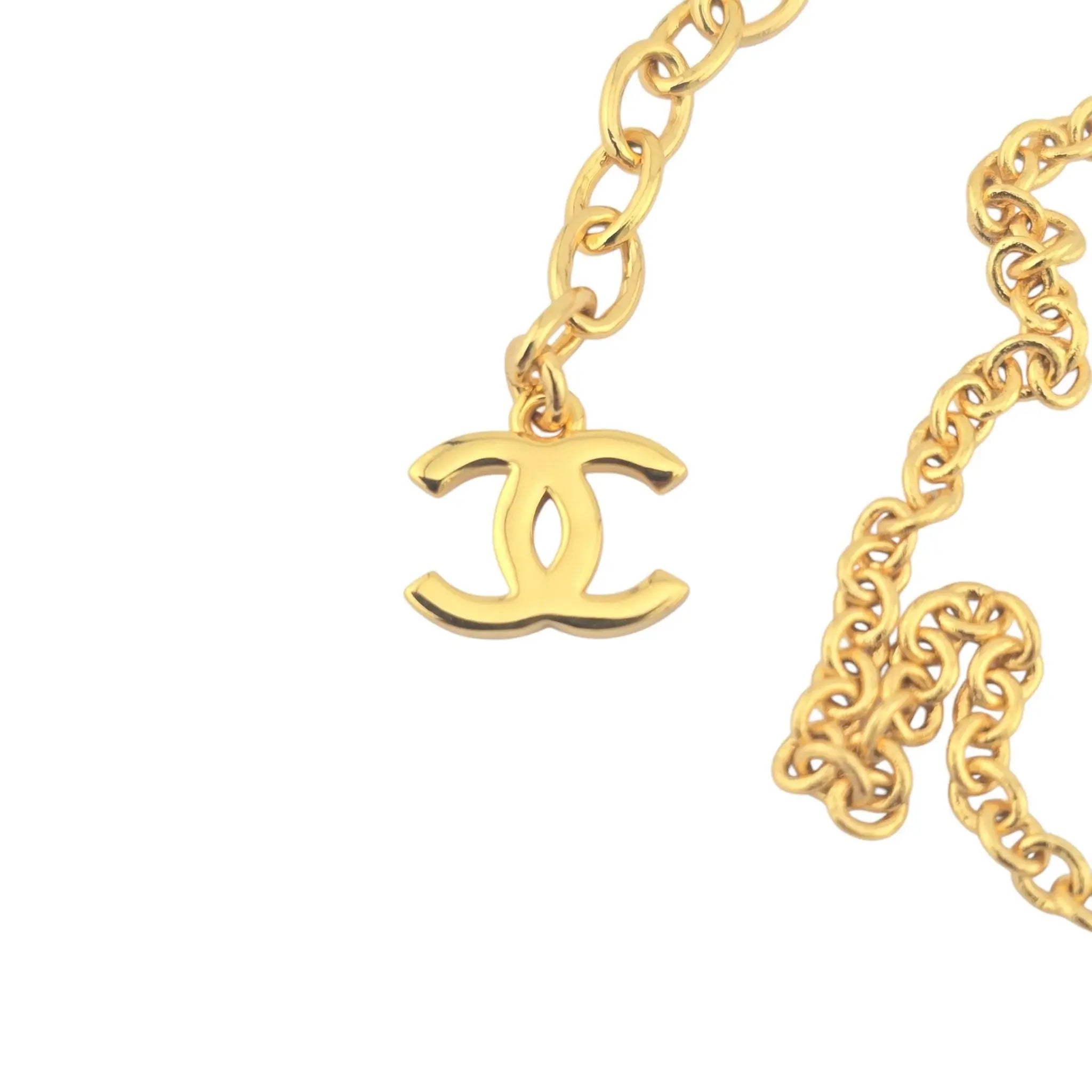 Chanel CC Heart Pendant Necklace Gold 2024 CHANEL