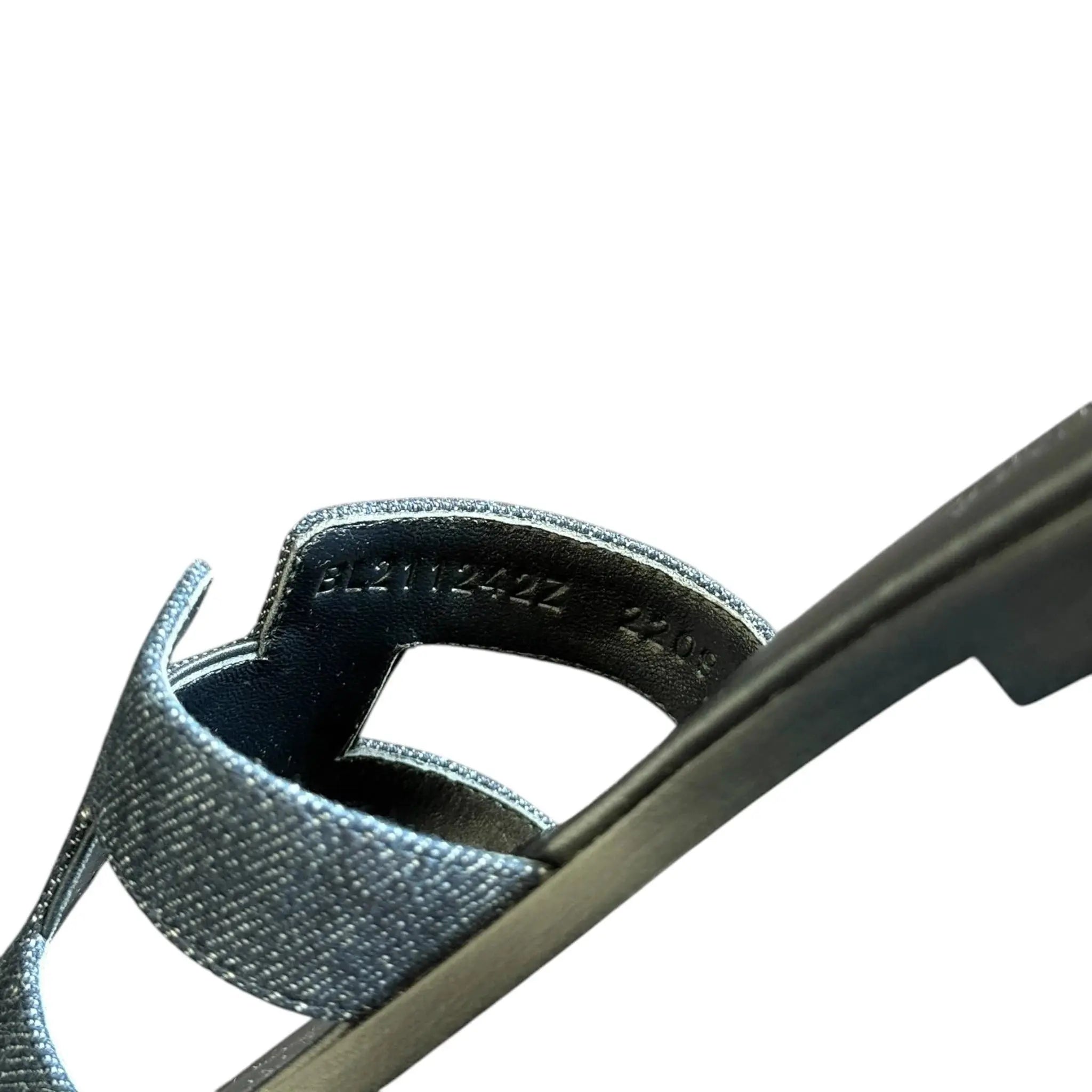 Hermes Oran Sandal Bleu Brut Denim 39 UK 6 HERMES