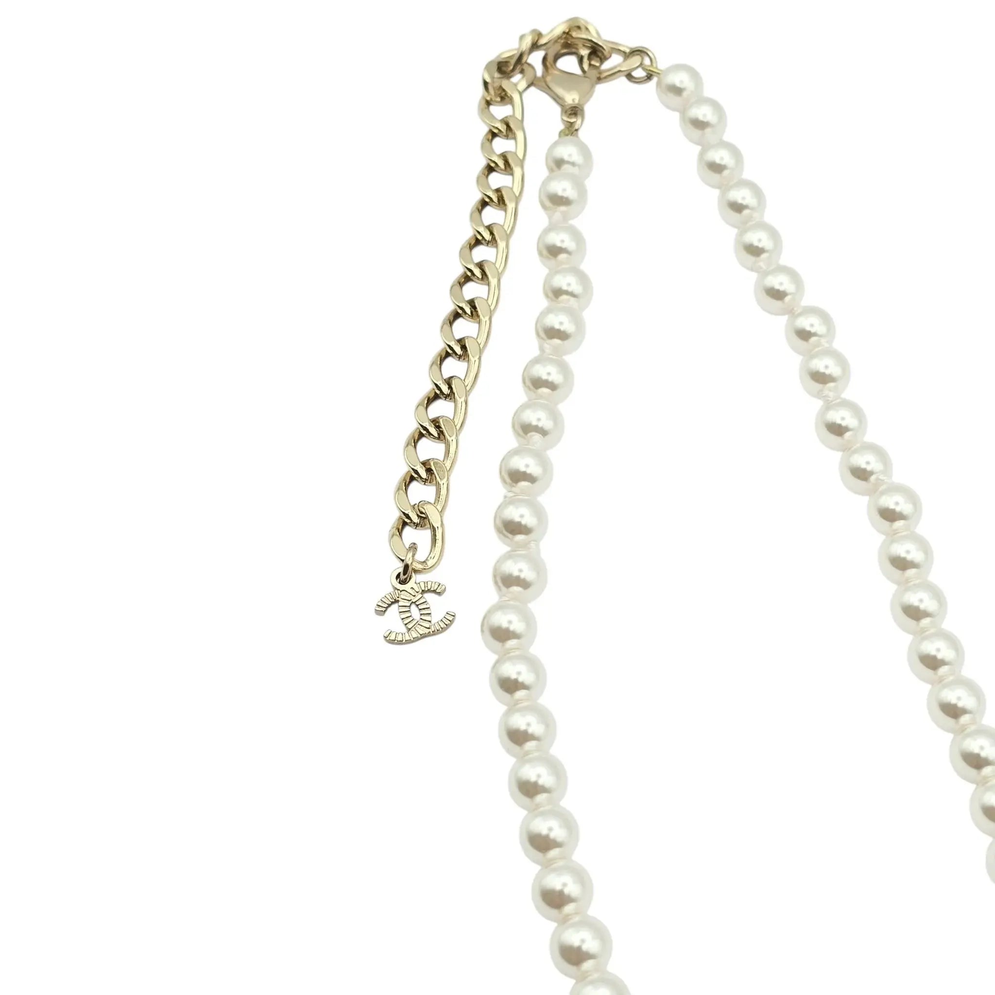 Chanel Faux Pearl & Strass CC Pendant Necklace 2022 BIJOUX HEAVEN