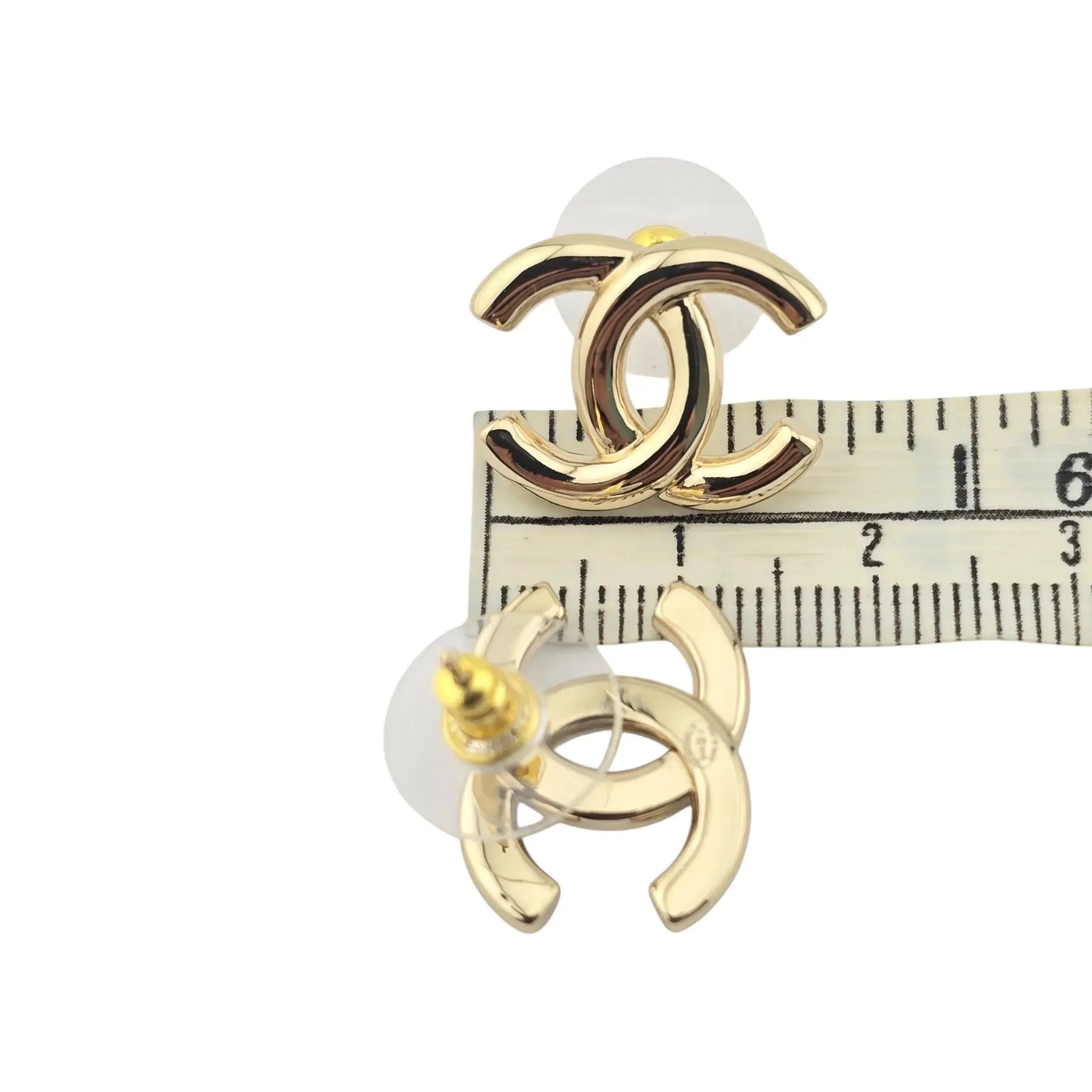 Chanel CC Gold Studs 2025 CHANEL