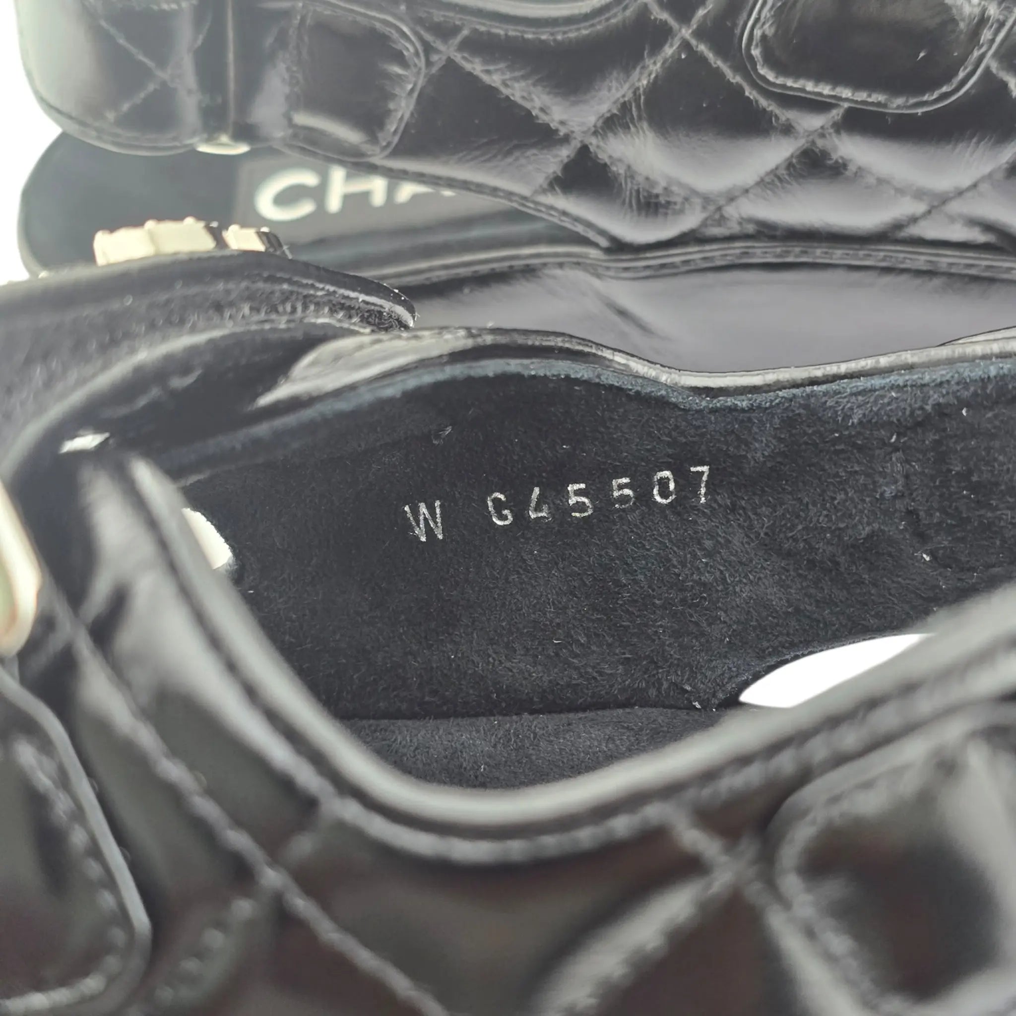 Chanel CC Dad Black Crystal Quilt Sandals 39 CHANEL