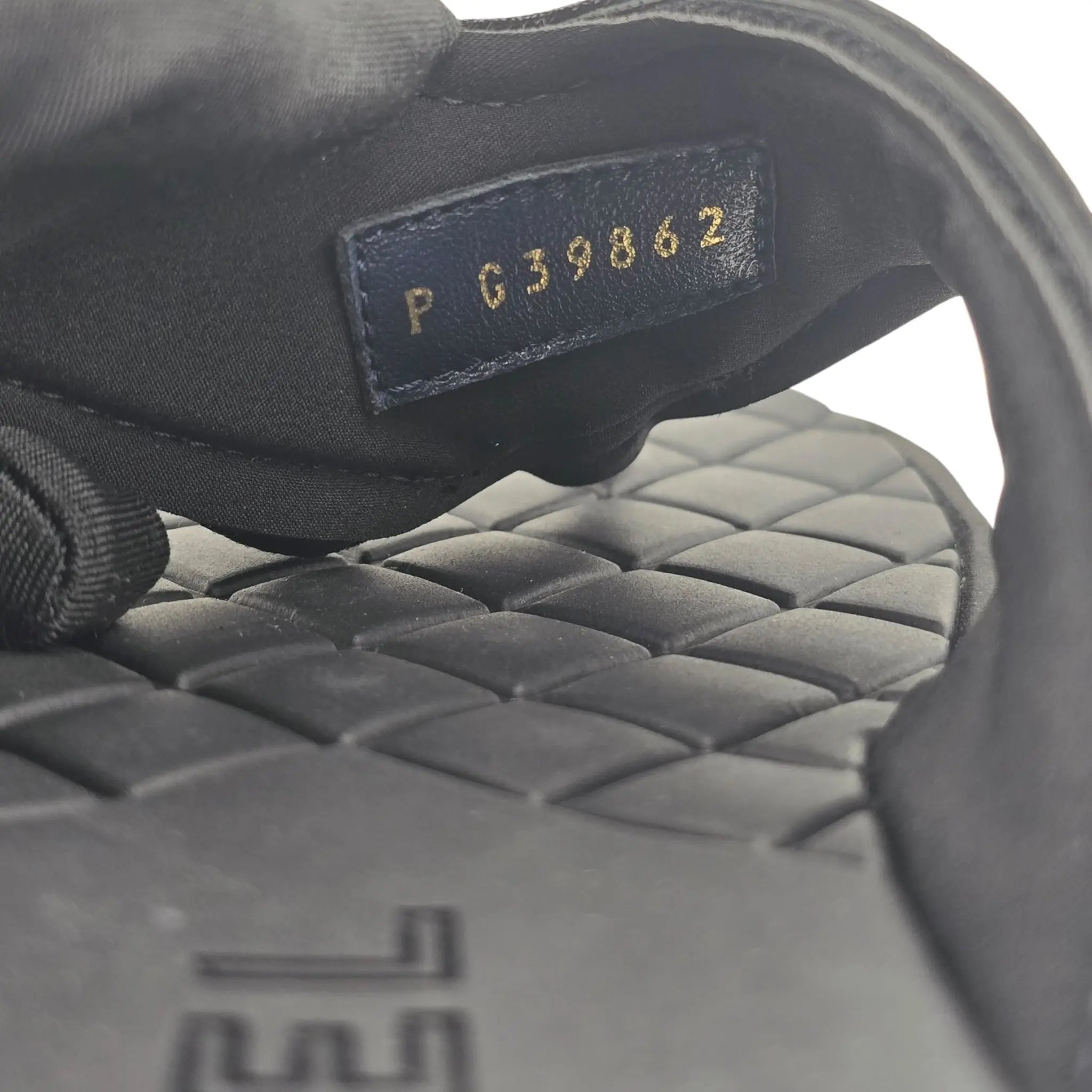 Chanel CC Black Fabric Thong Sandals 39 UK6 CHANEL