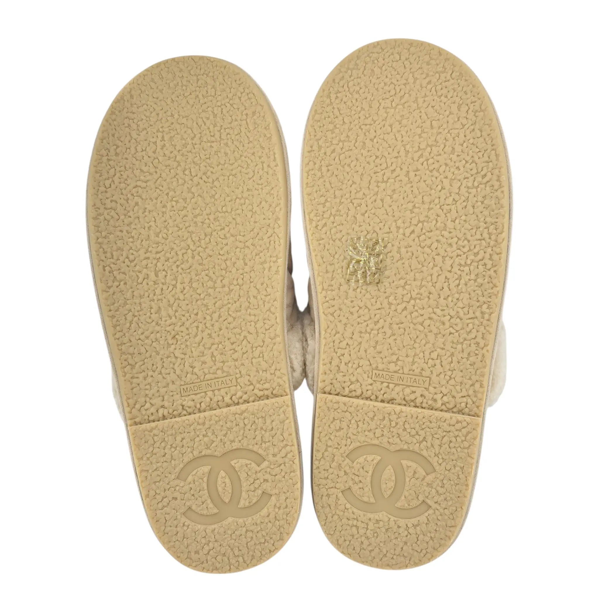 Chanel CC Suede Shearling Mule Slippers 39 UK6 CHANEL